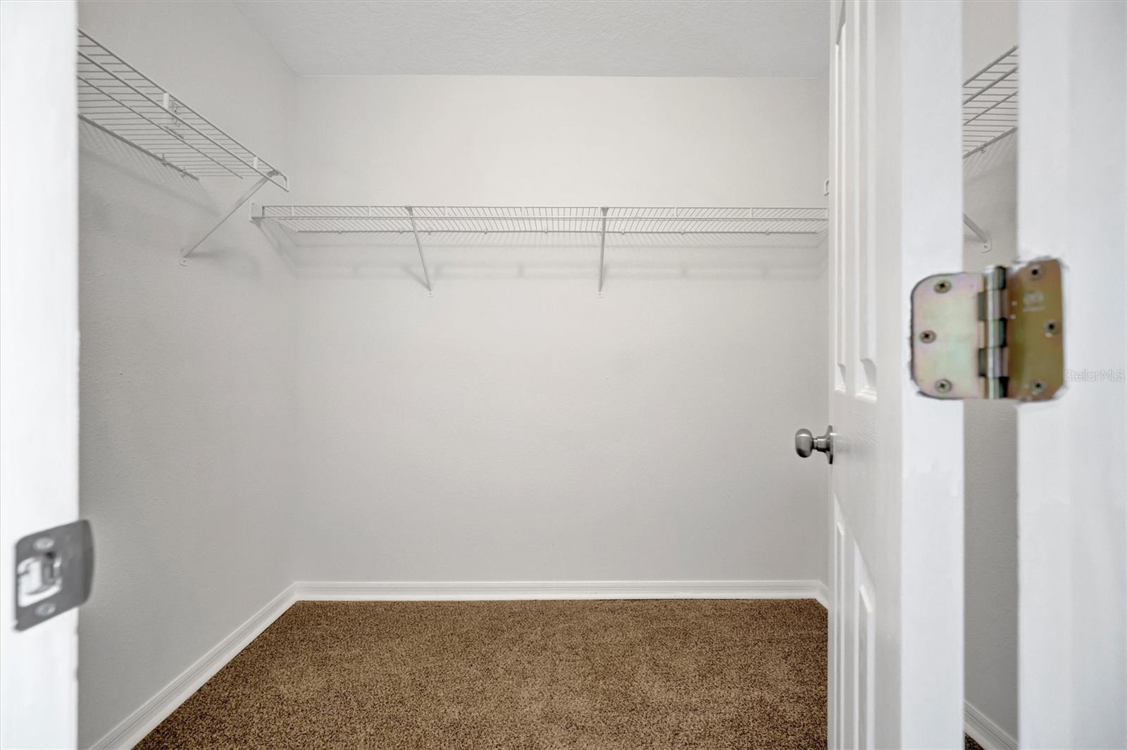 Image 43 of 67 For 2115 Valrico Heights Boulevard