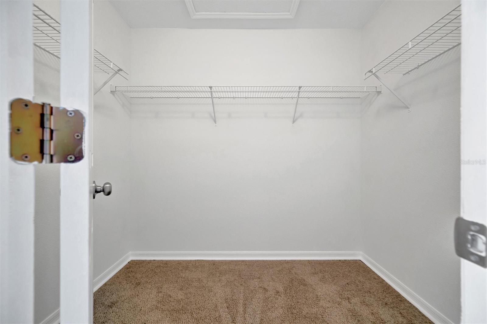 Image 44 of 67 For 2115 Valrico Heights Boulevard