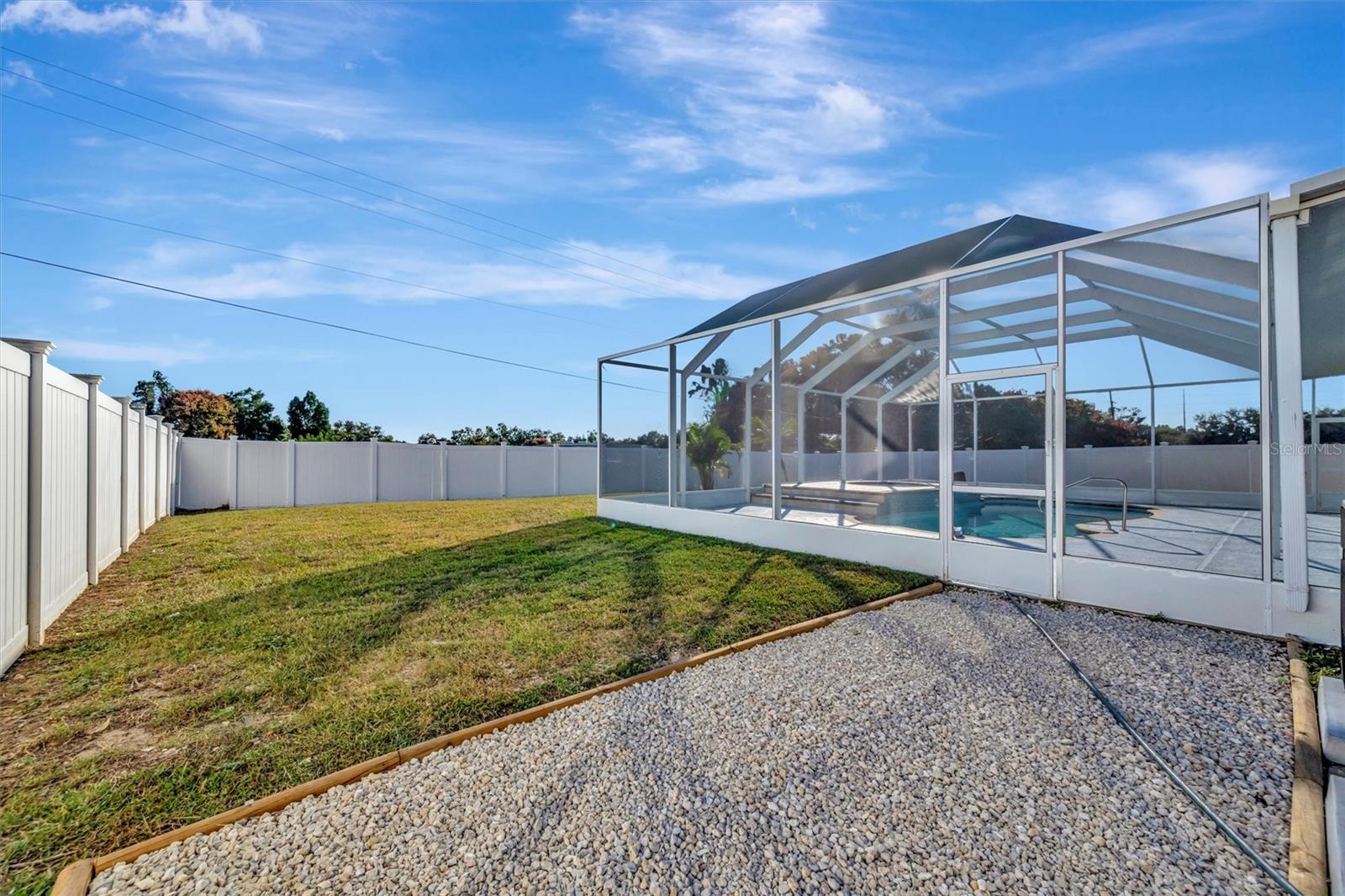 Image 59 of 67 For 2115 Valrico Heights Boulevard