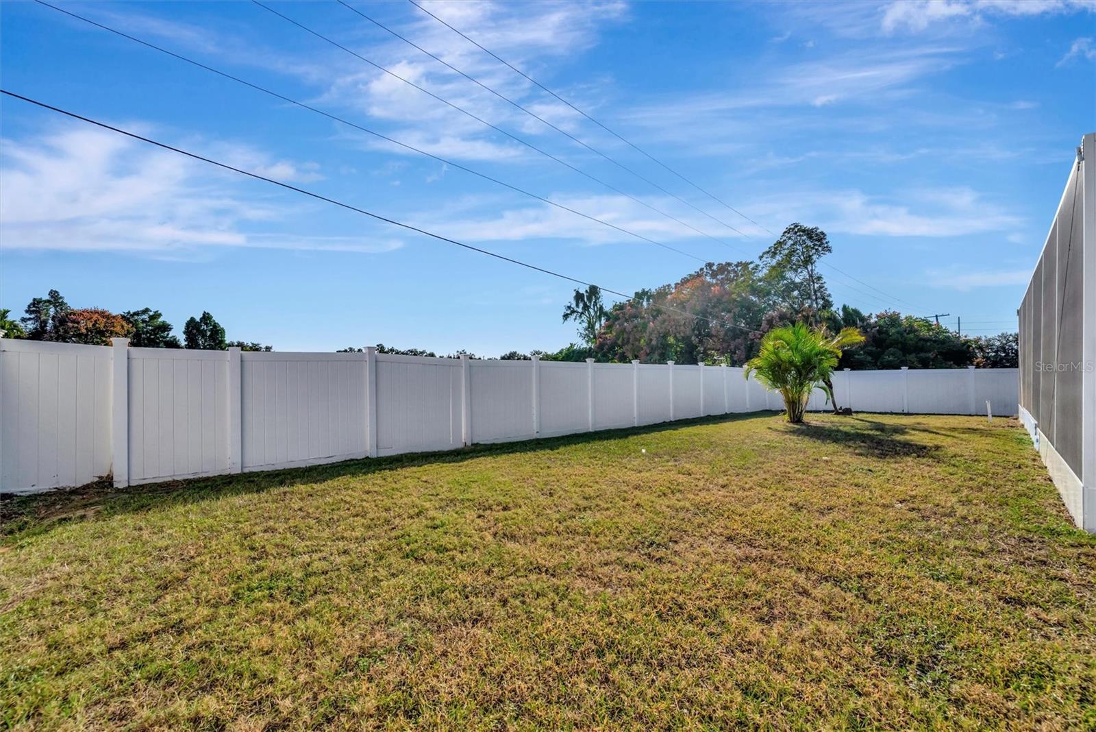 Image 61 of 67 For 2115 Valrico Heights Boulevard