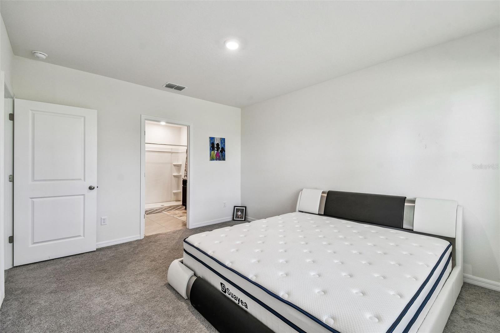 Image 23 of 37 For 33635 Field Maple Loop