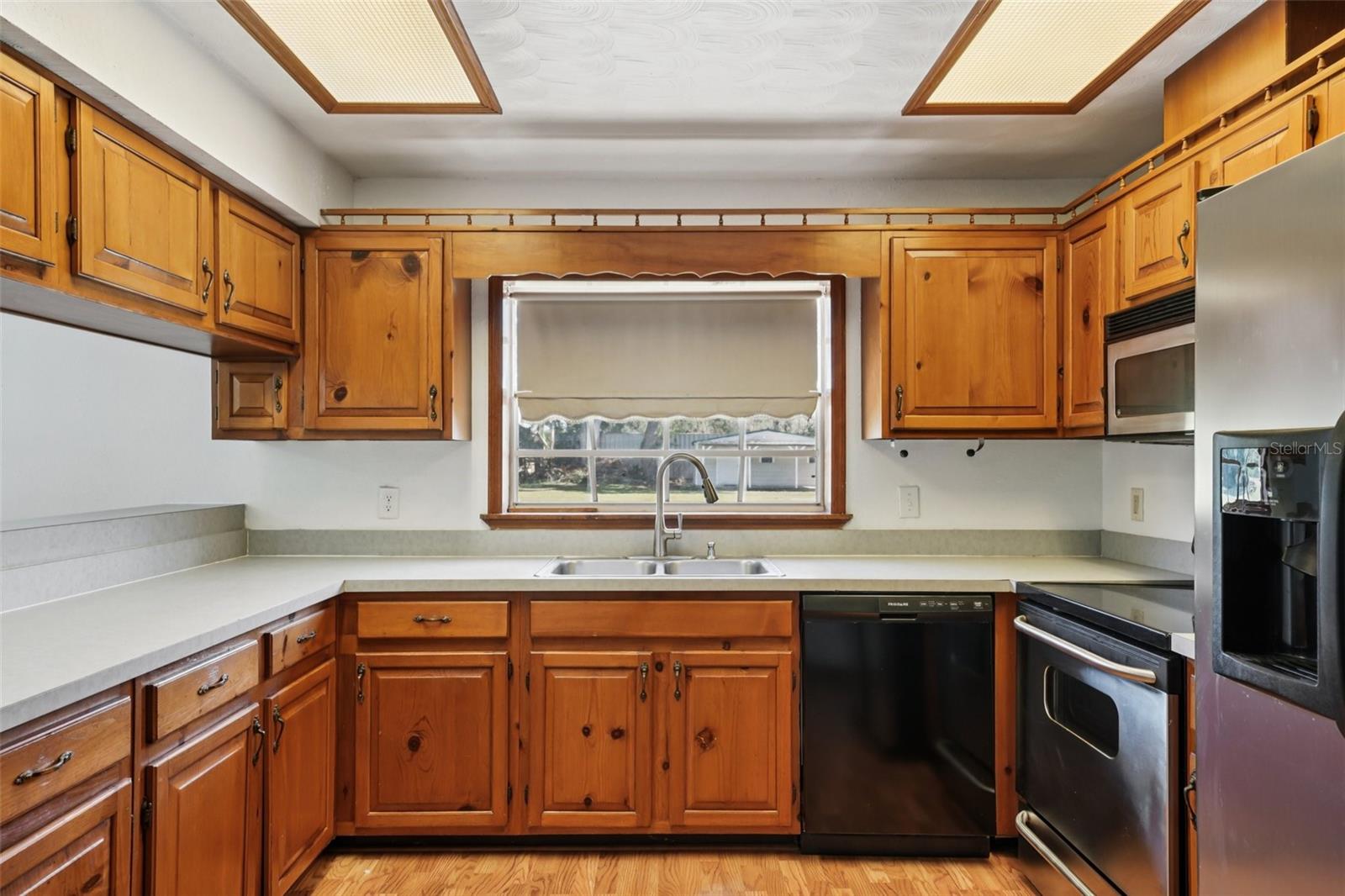 Image 27 of 69 For 4716 Gallagher Road