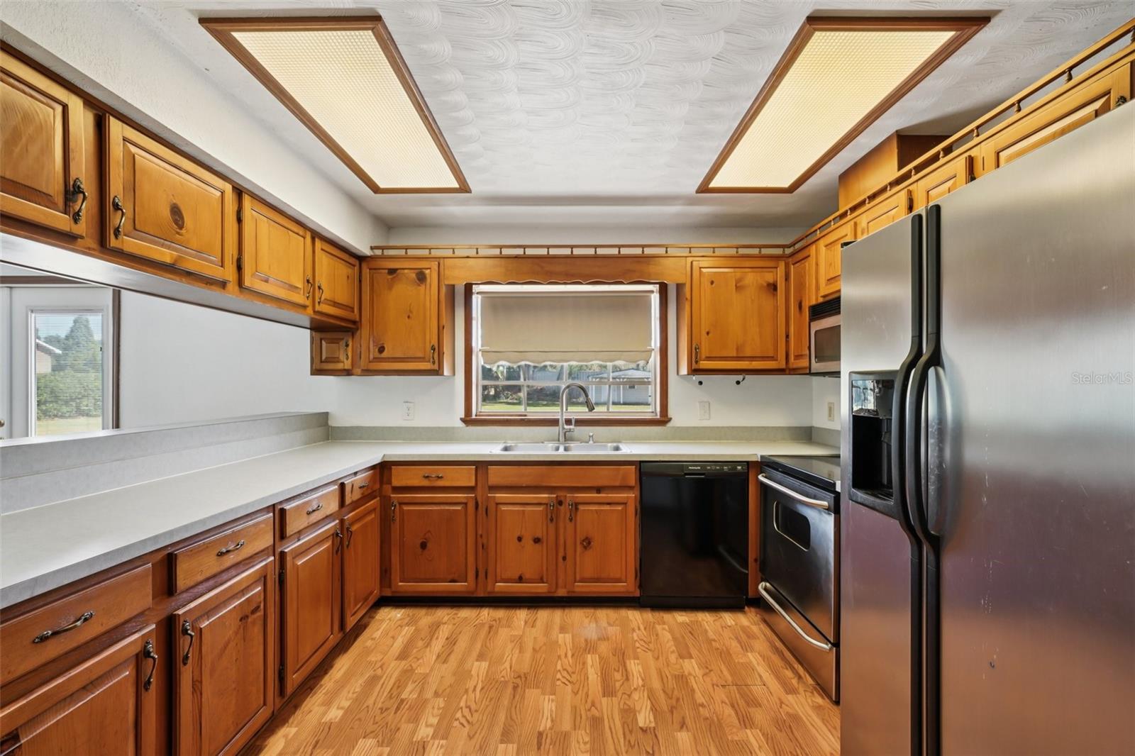 Image 28 of 69 For 4716 Gallagher Road