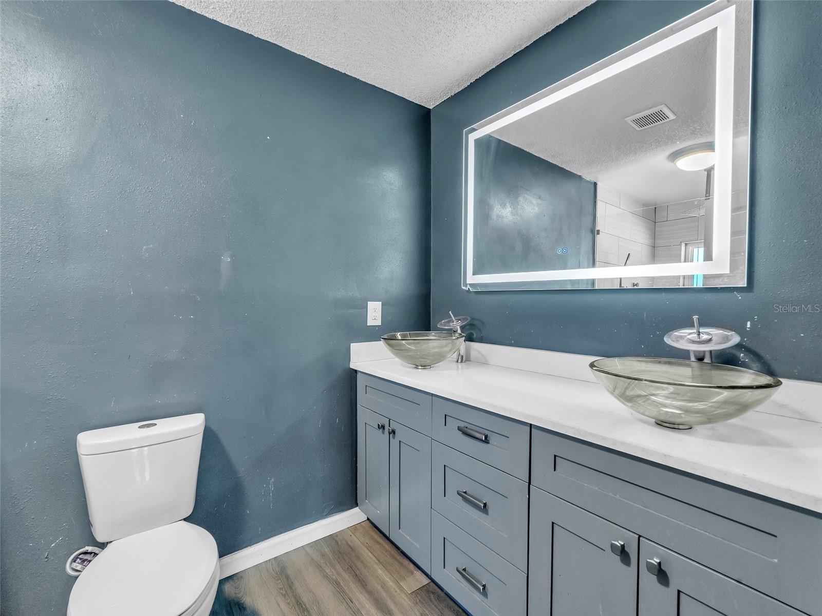 Image 13 of 29 For 4031 Eastridge Drive