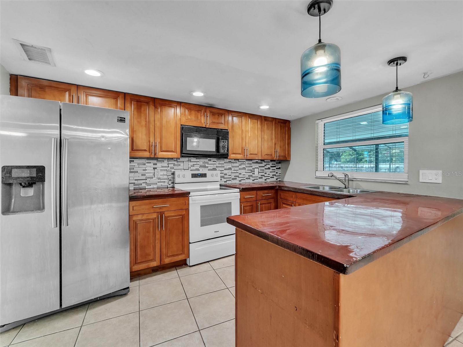 Image 6 of 29 For 4031 Eastridge Drive