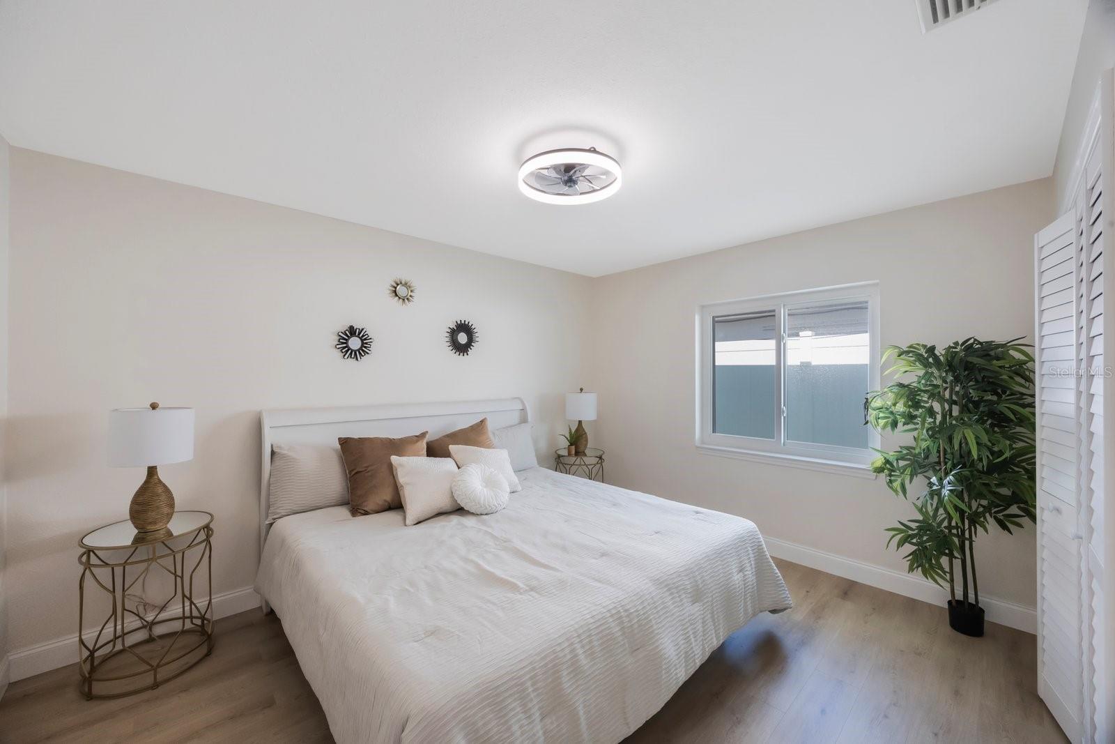 Image 21 of 55 For 280 41st Avenue