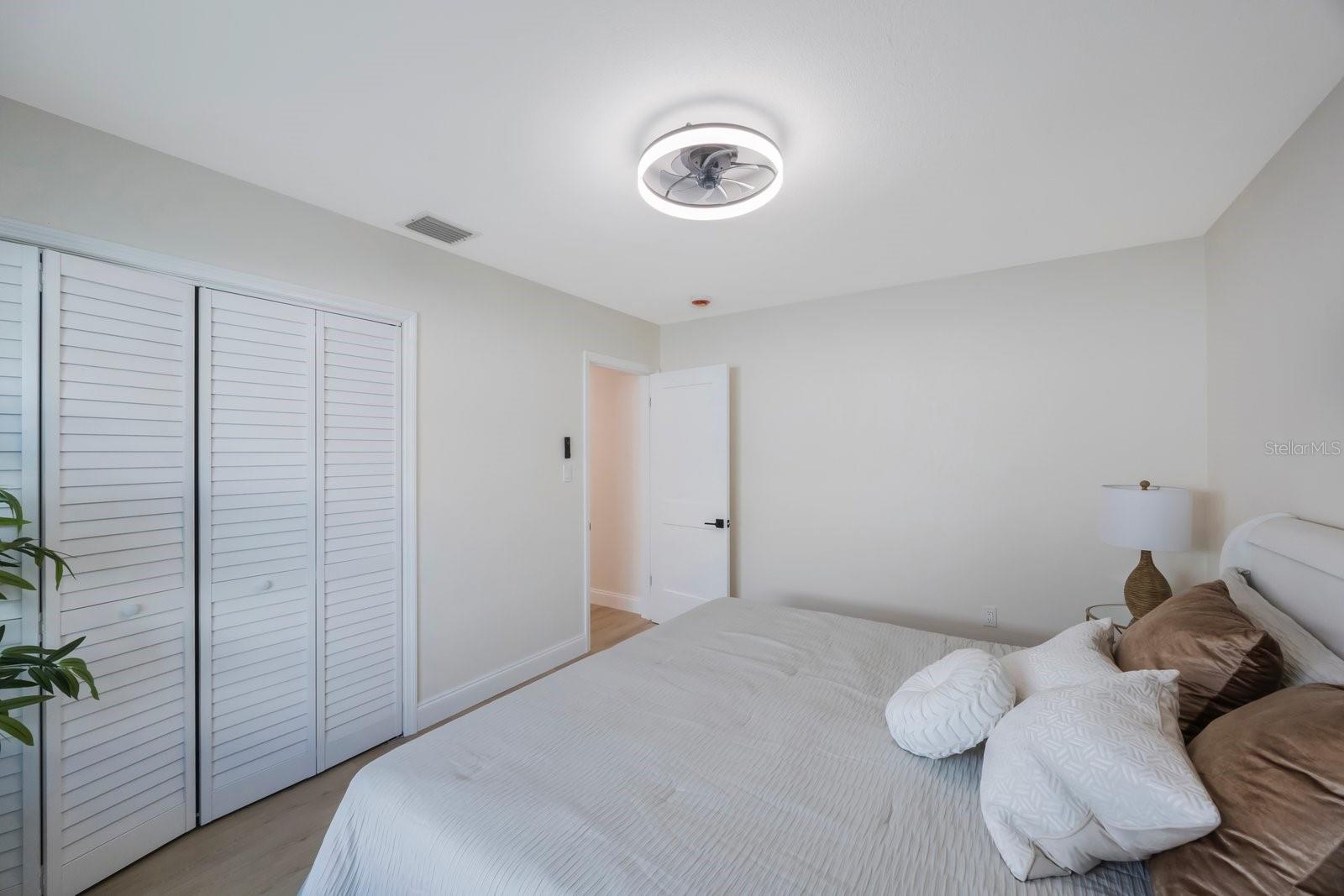 Image 22 of 55 For 280 41st Avenue