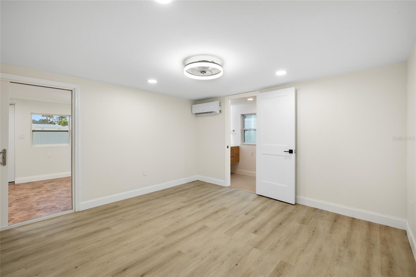 Image 25 of 55 For 280 41st Avenue