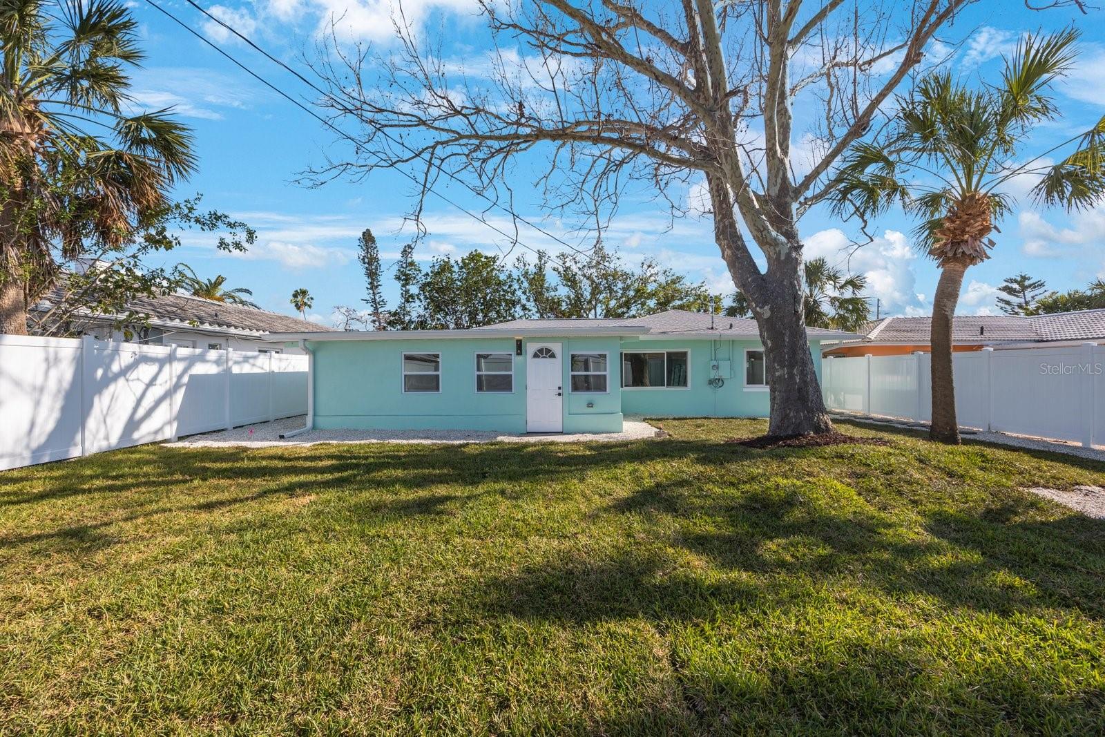 Image 34 of 55 For 280 41st Avenue