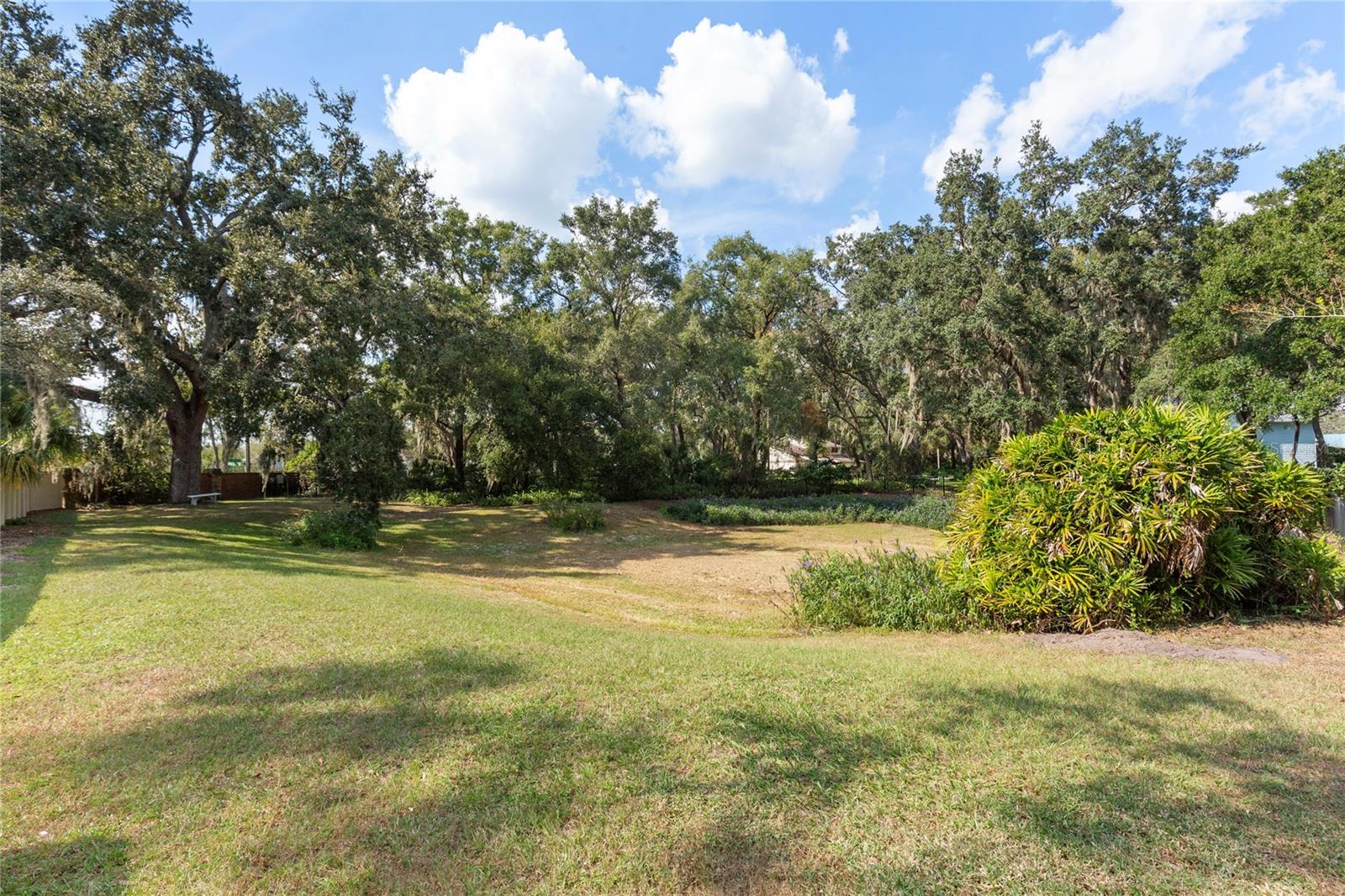 Image 42 of 52 For 2941 Chelsea Woods Drive