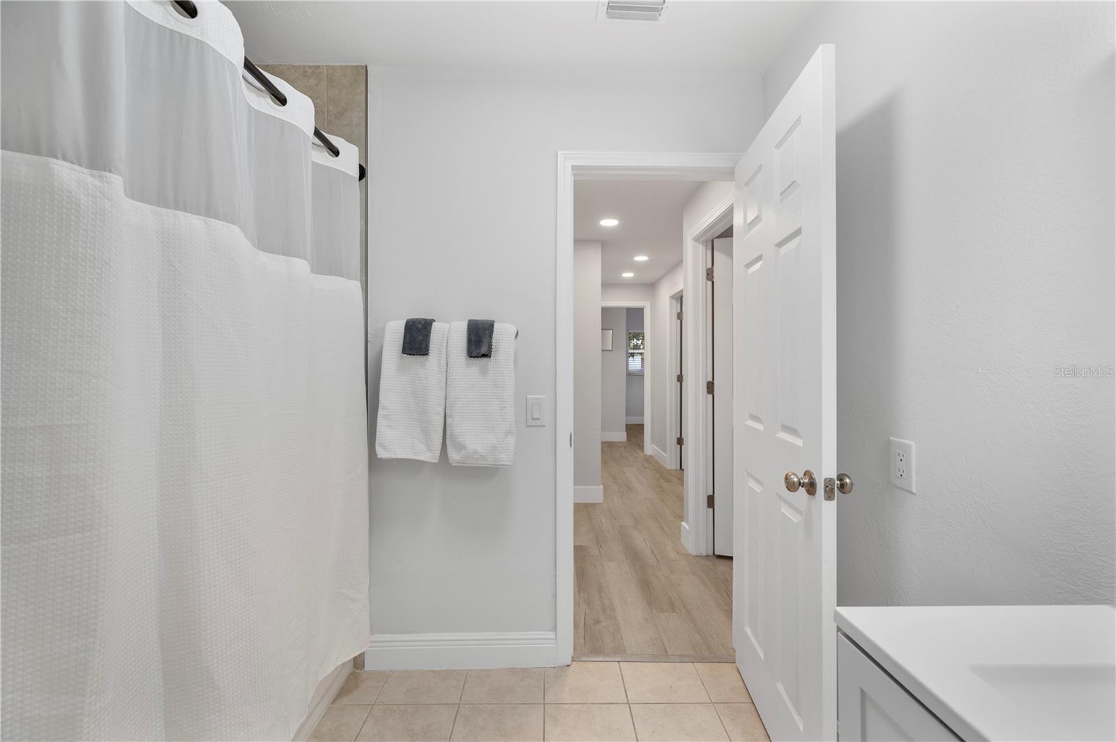 Image 20 of 40 For 2214 Nottingham Road