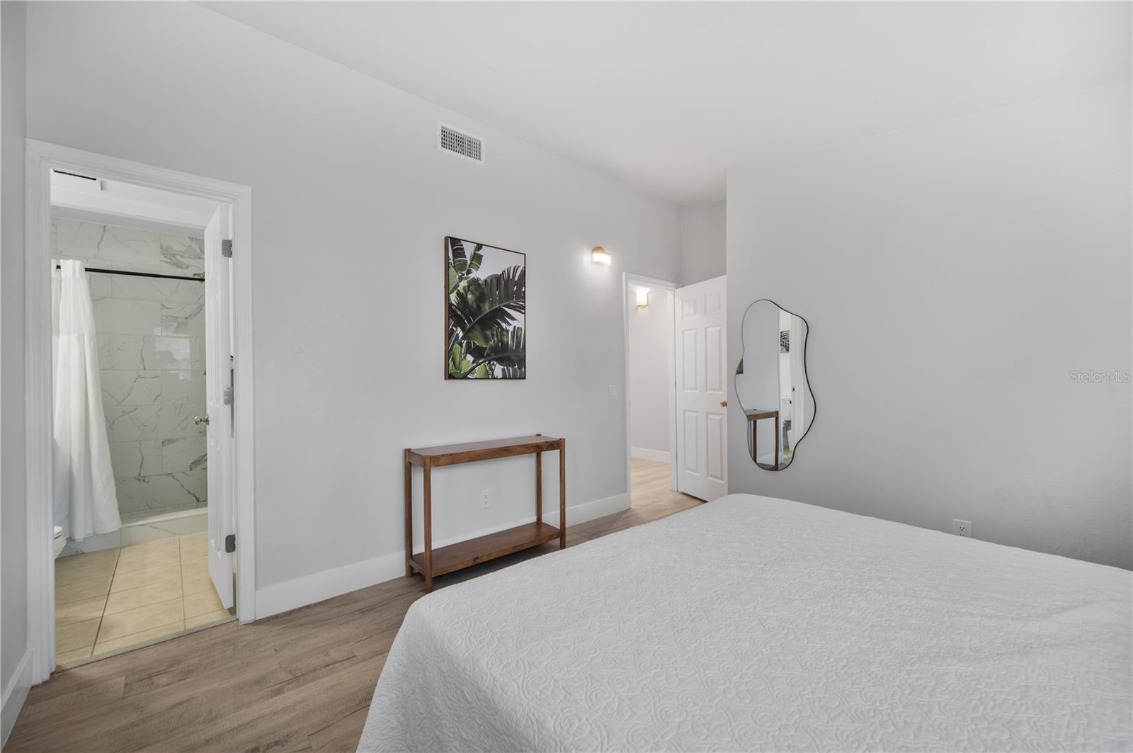 Image 29 of 40 For 2214 Nottingham Road