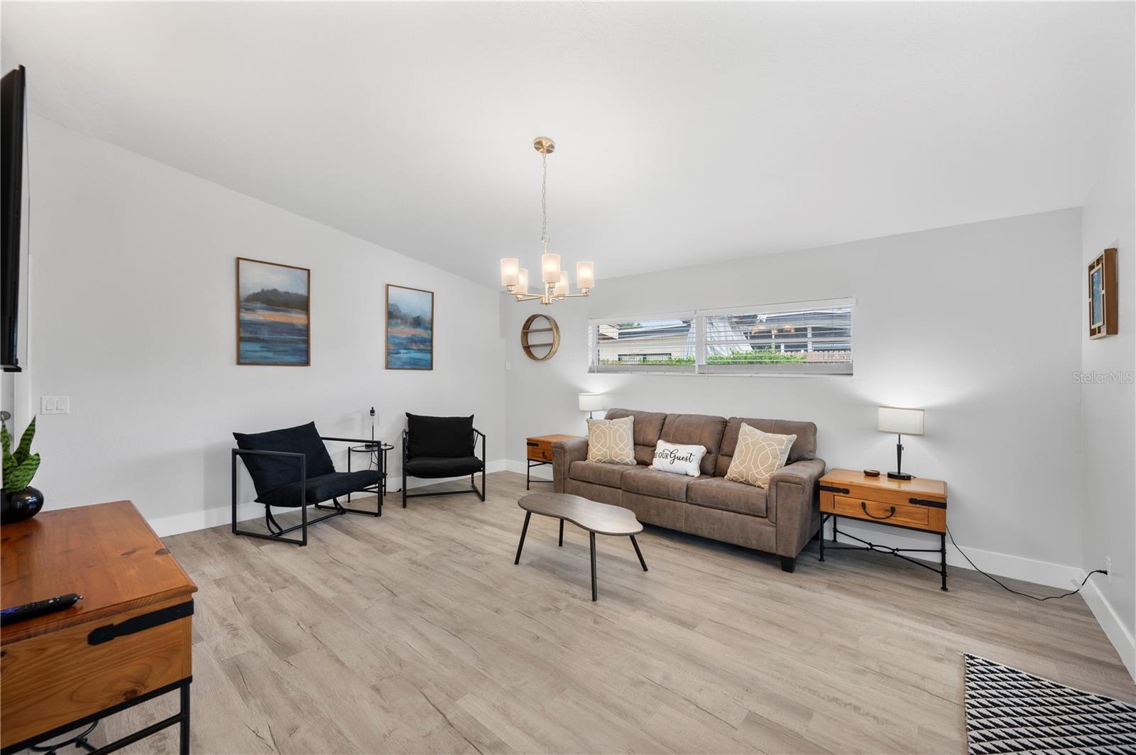 Image 3 of 40 For 2214 Nottingham Road