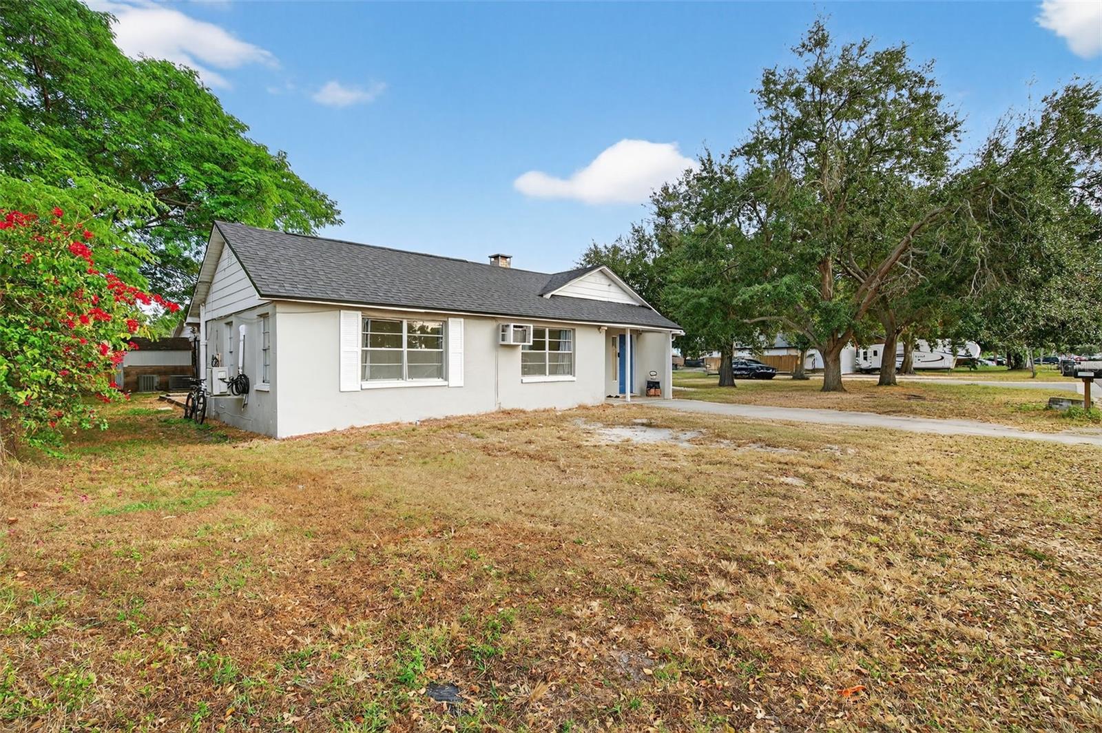 Image 27 of 49 For 6401 31st Street N 3