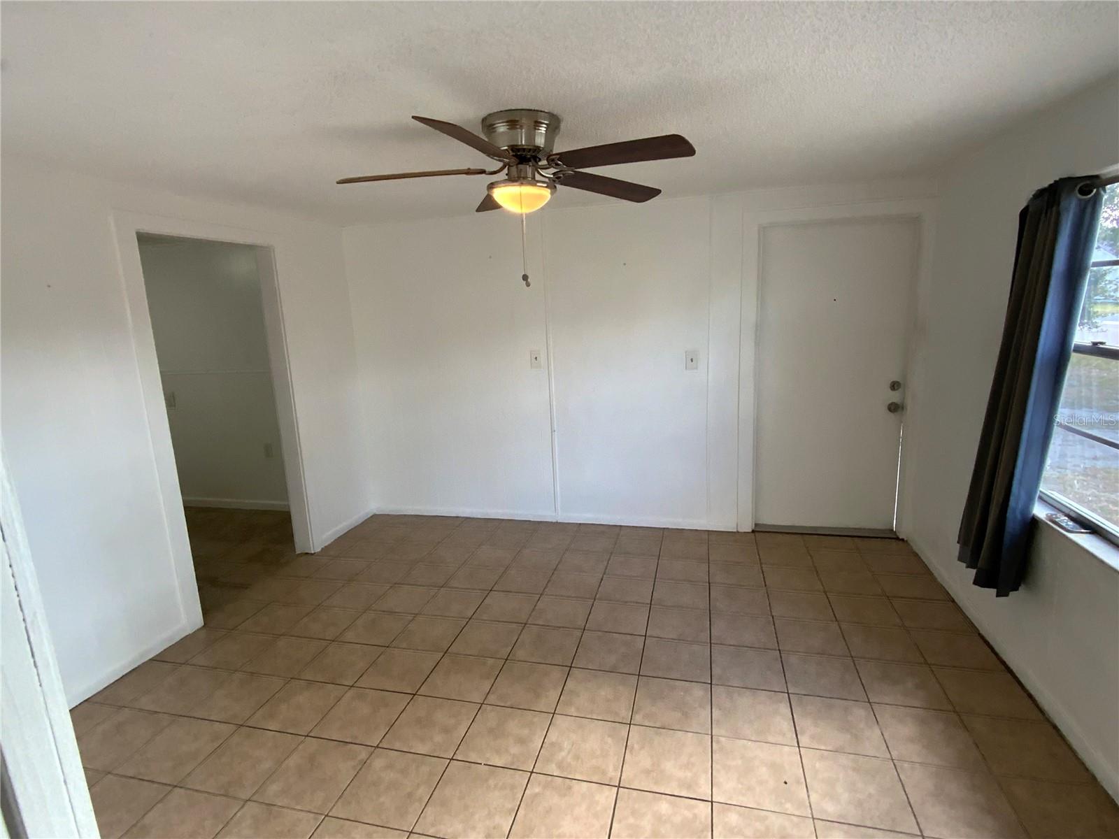 Image 3 of 14 For 6401 31st Street N 3