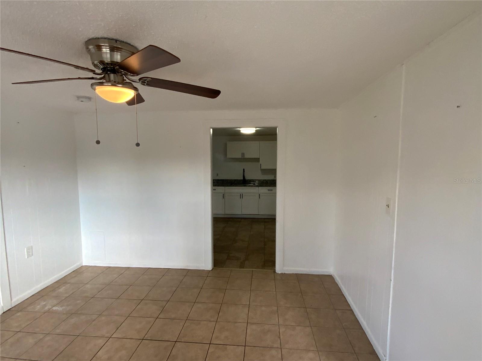 Image 5 of 14 For 6401 31st Street N 3