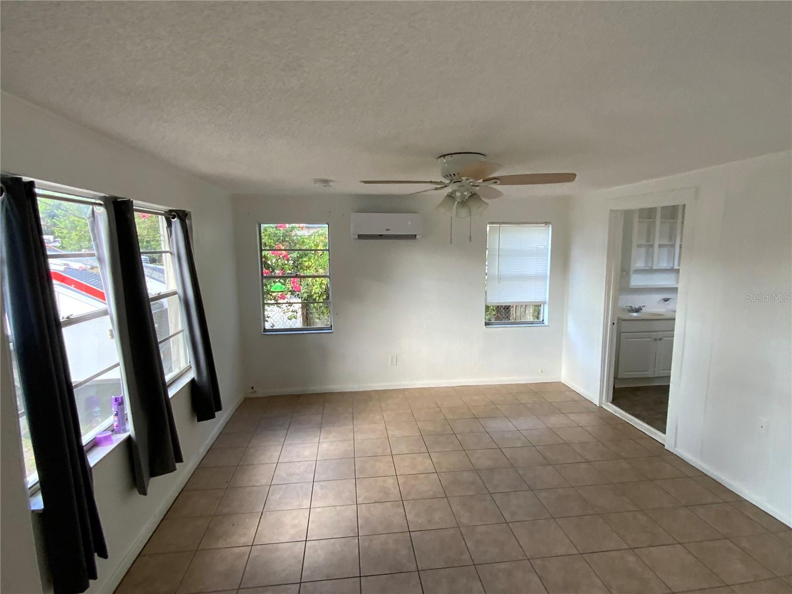 Image 9 of 14 For 6401 31st Street N 3