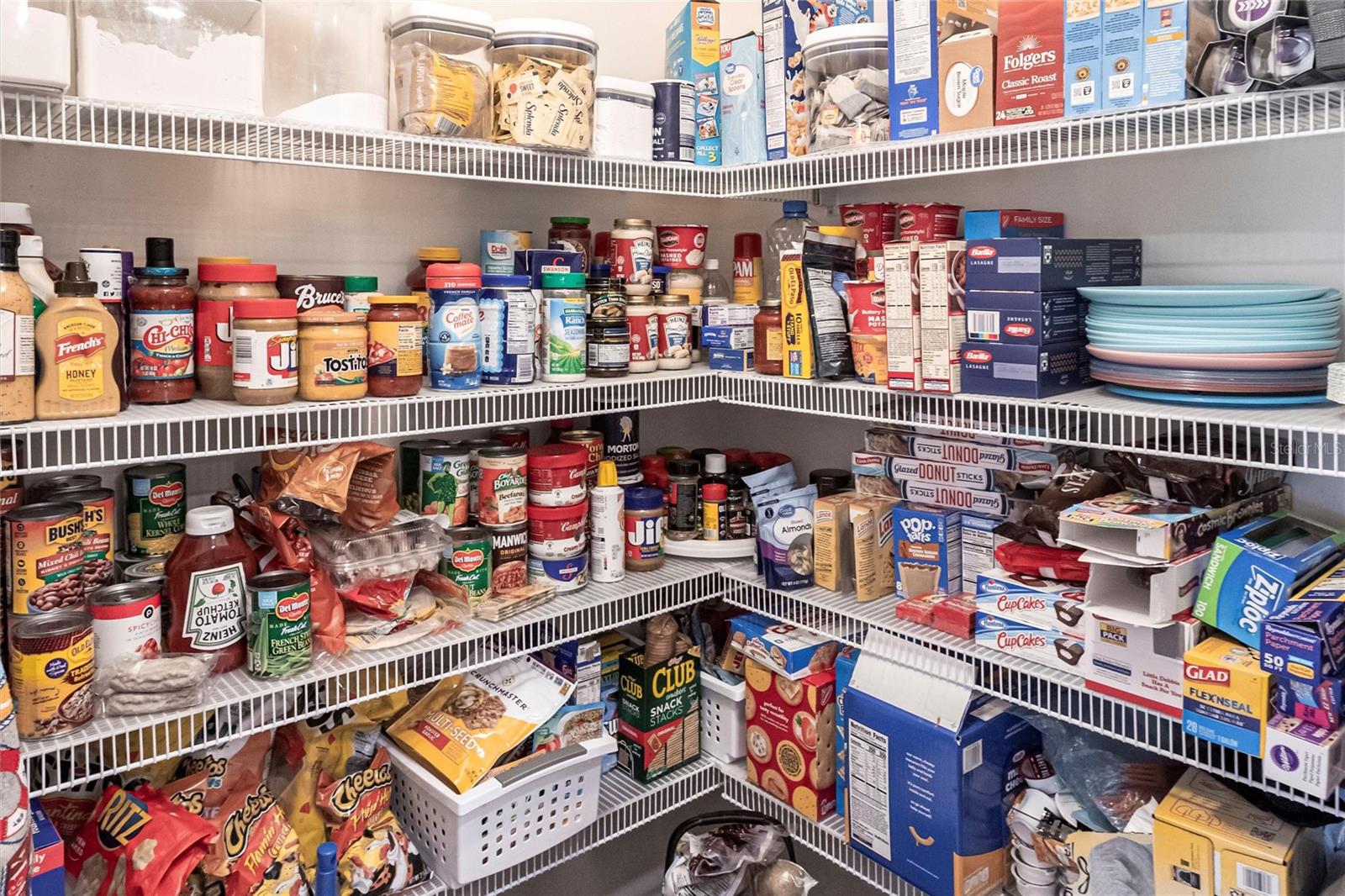 Image 18 of 60 For 25317 Lenox Circle