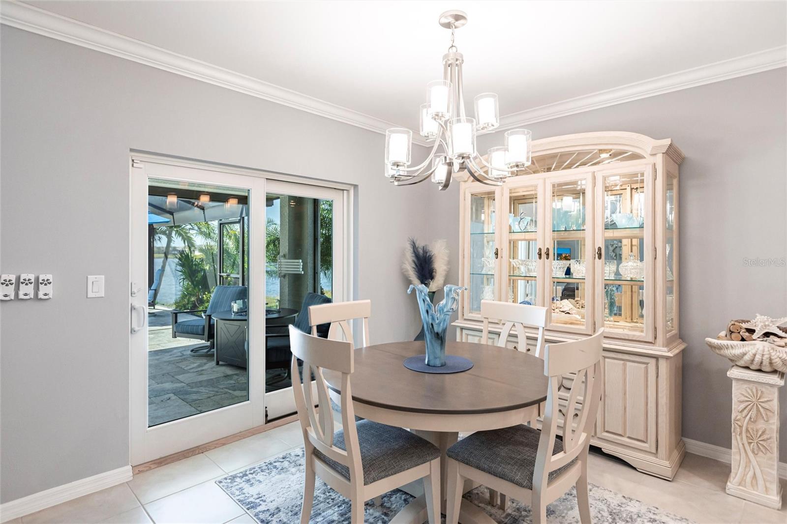 Image 20 of 60 For 25317 Lenox Circle