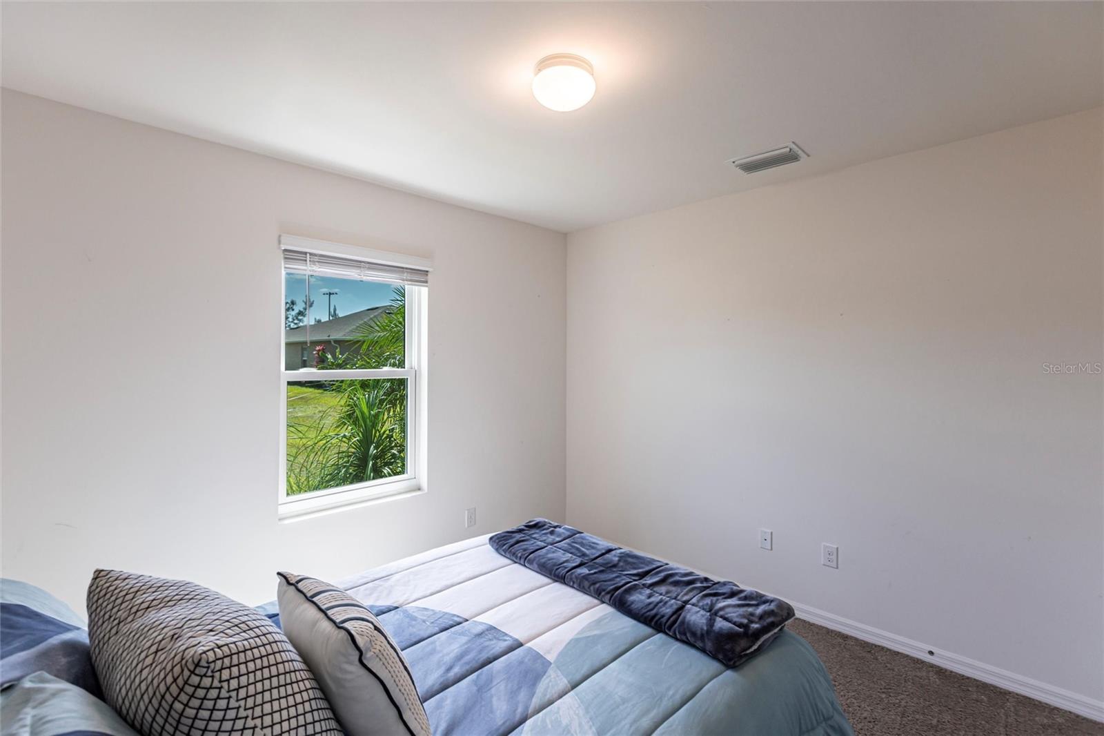 Image 29 of 60 For 25317 Lenox Circle