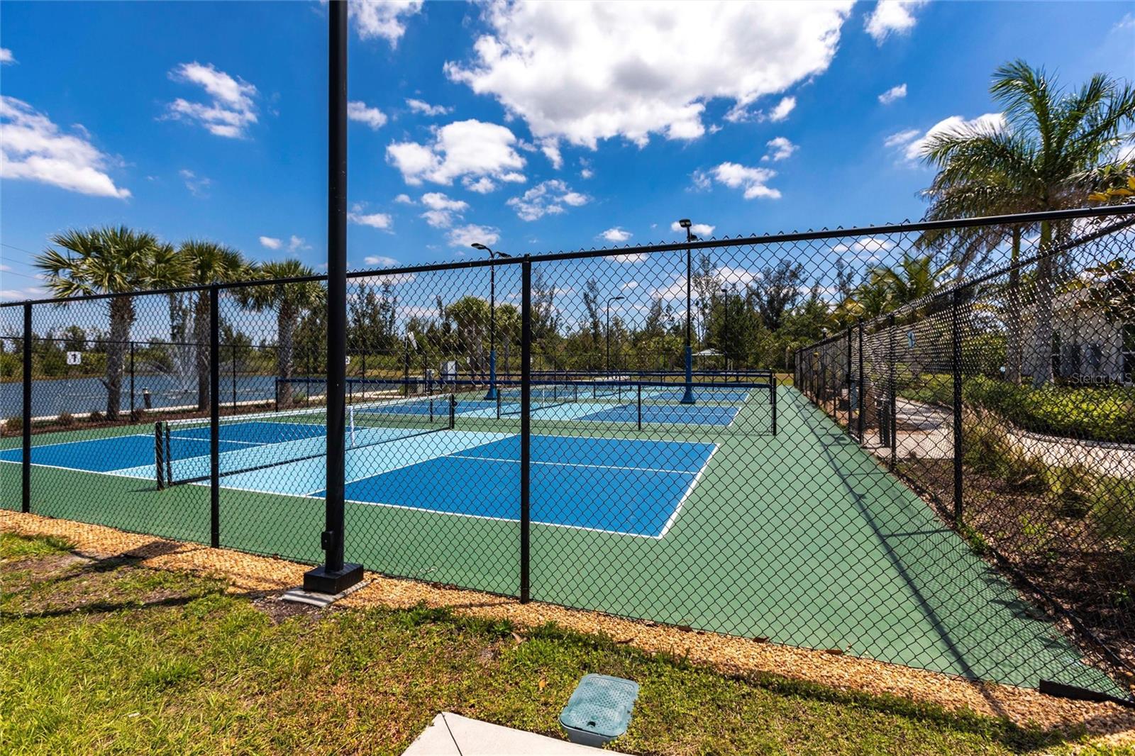 Image 56 of 60 For 25317 Lenox Circle