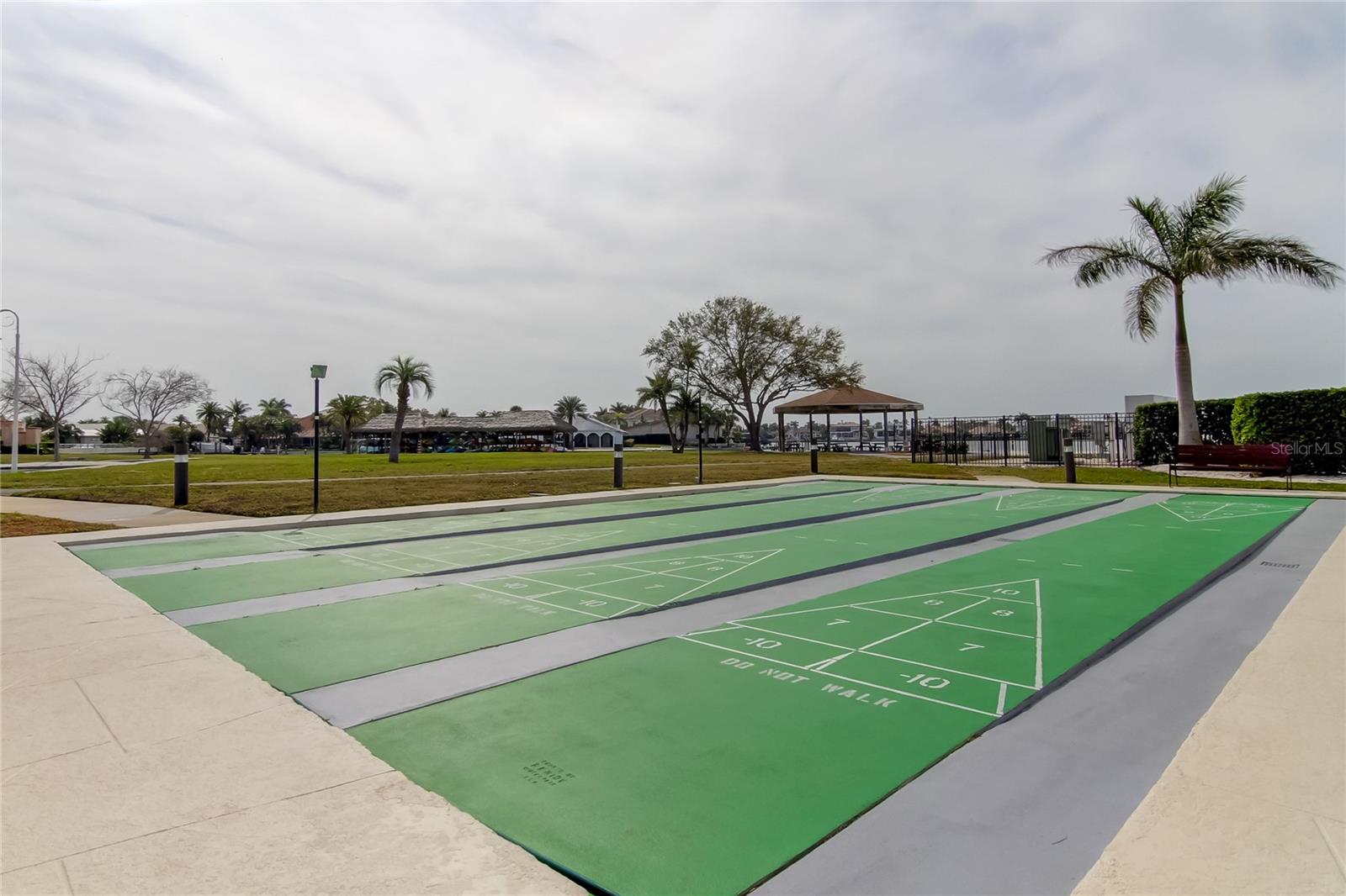 Image 68 of 81 For 5200 Brittany Drive S 204