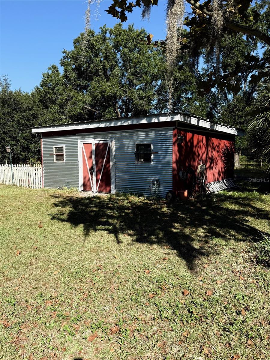 Image 23 of 25 For 6547 Lake Irene Drive