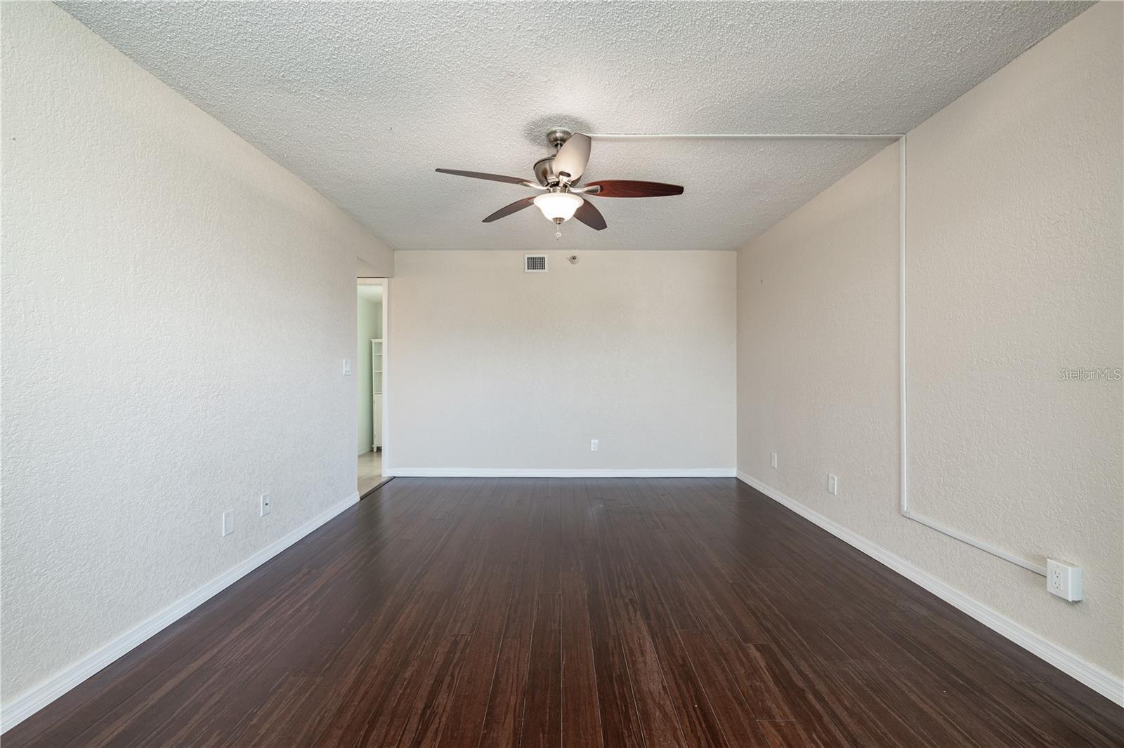 Image 15 of 29 For 5950 Pelican Bay Plaza S 204