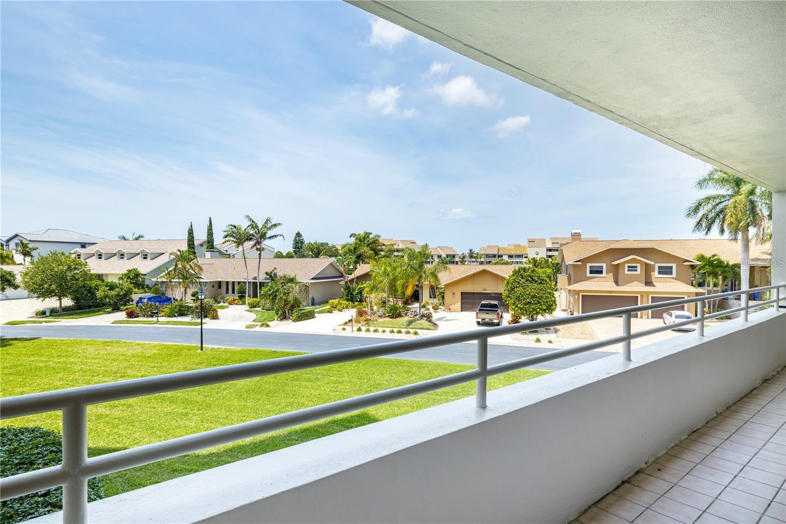 Image 25 of 29 For 5950 Pelican Bay Plaza S 204