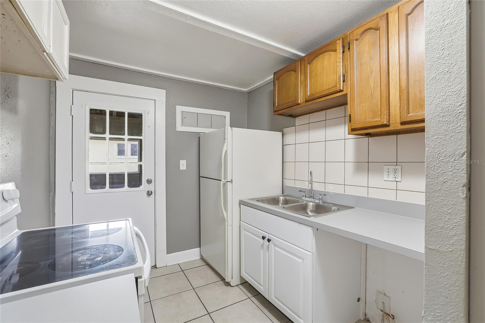 Image 12 of 28 For 709 Virginia Avenue