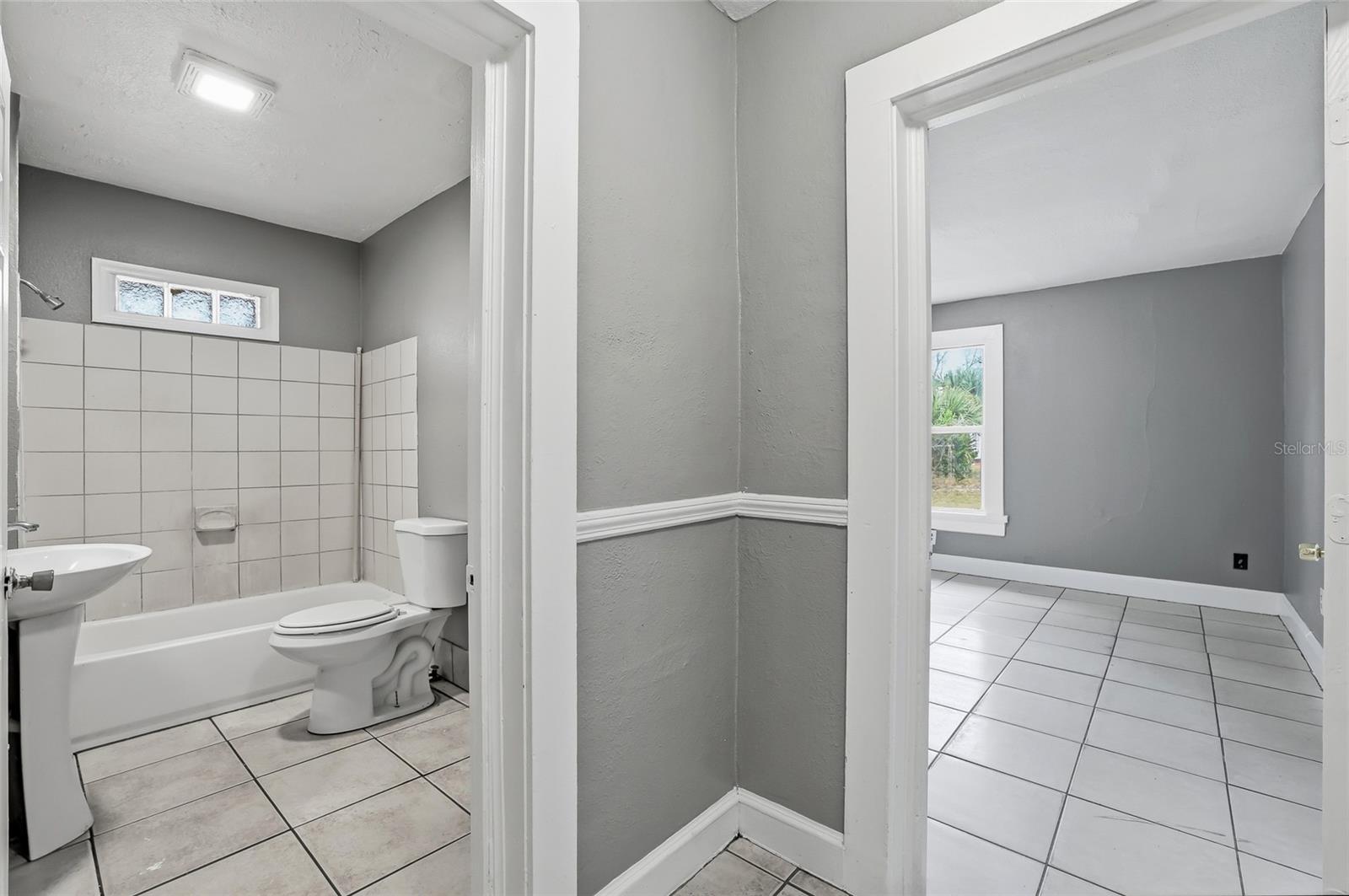 Image 19 of 28 For 709 Virginia Avenue