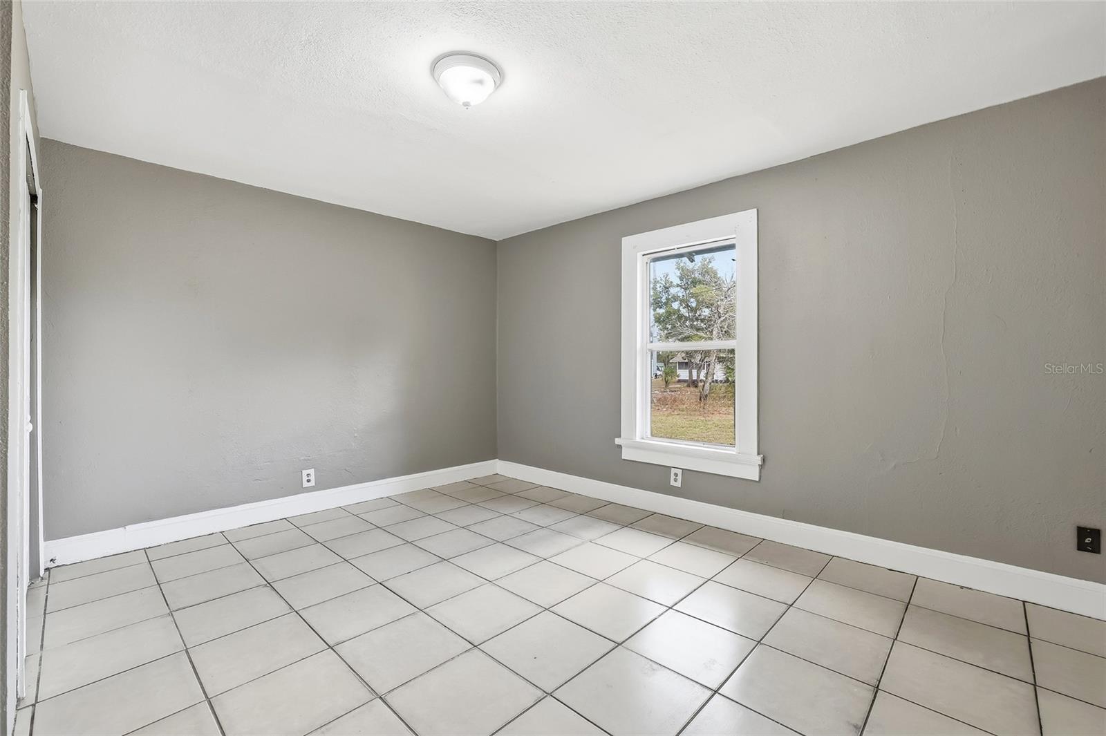 Image 21 of 28 For 709 Virginia Avenue