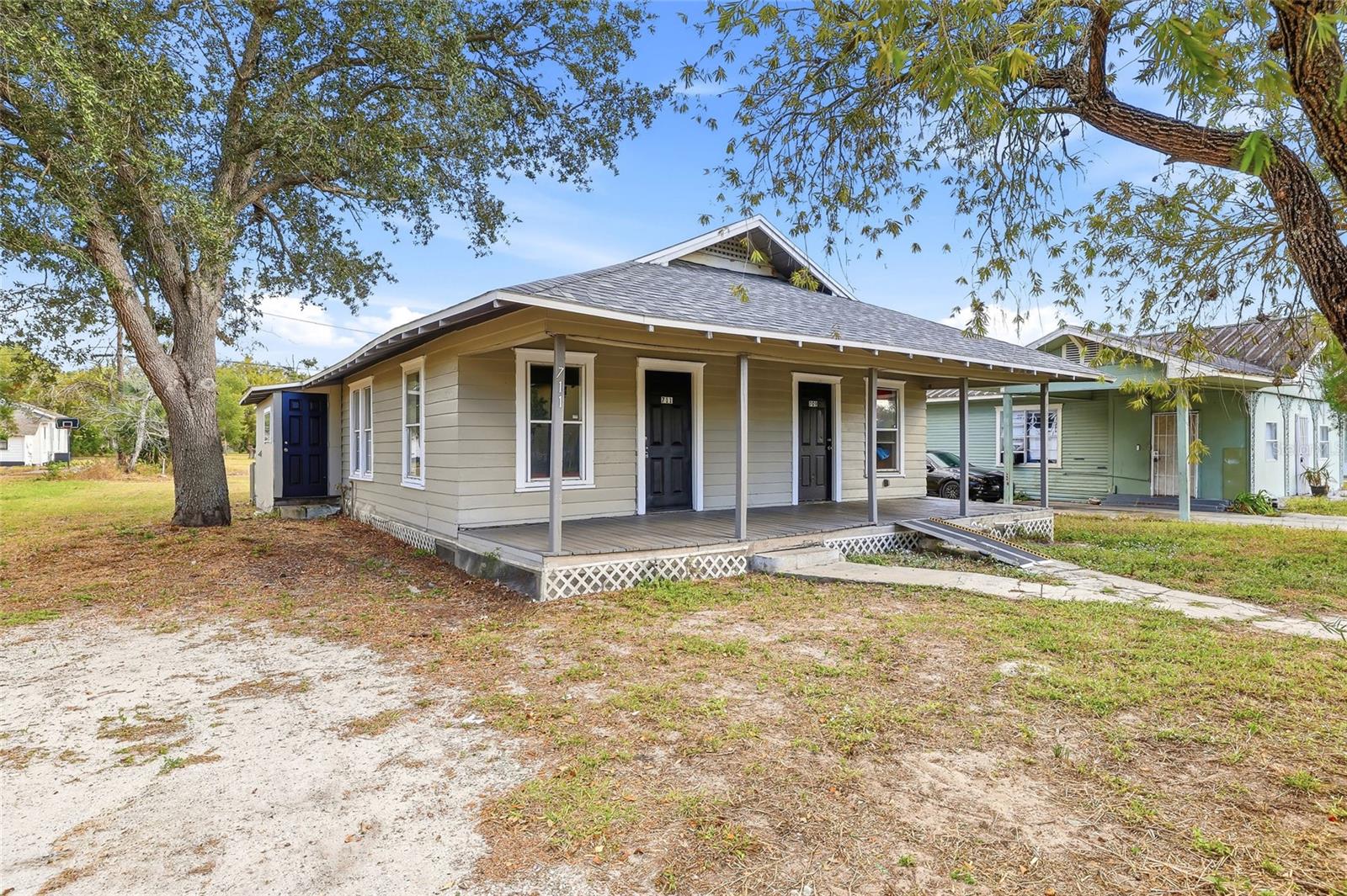 Image 3 of 28 For 709 Virginia Avenue