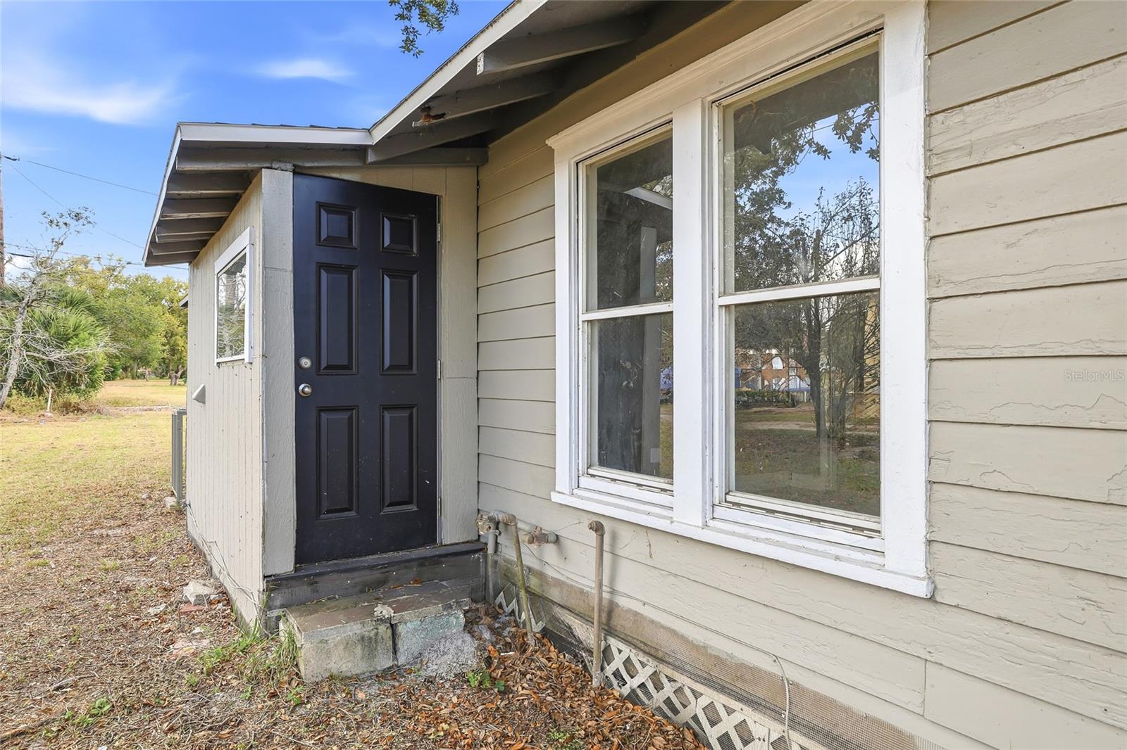 Image 5 of 28 For 709 Virginia Avenue