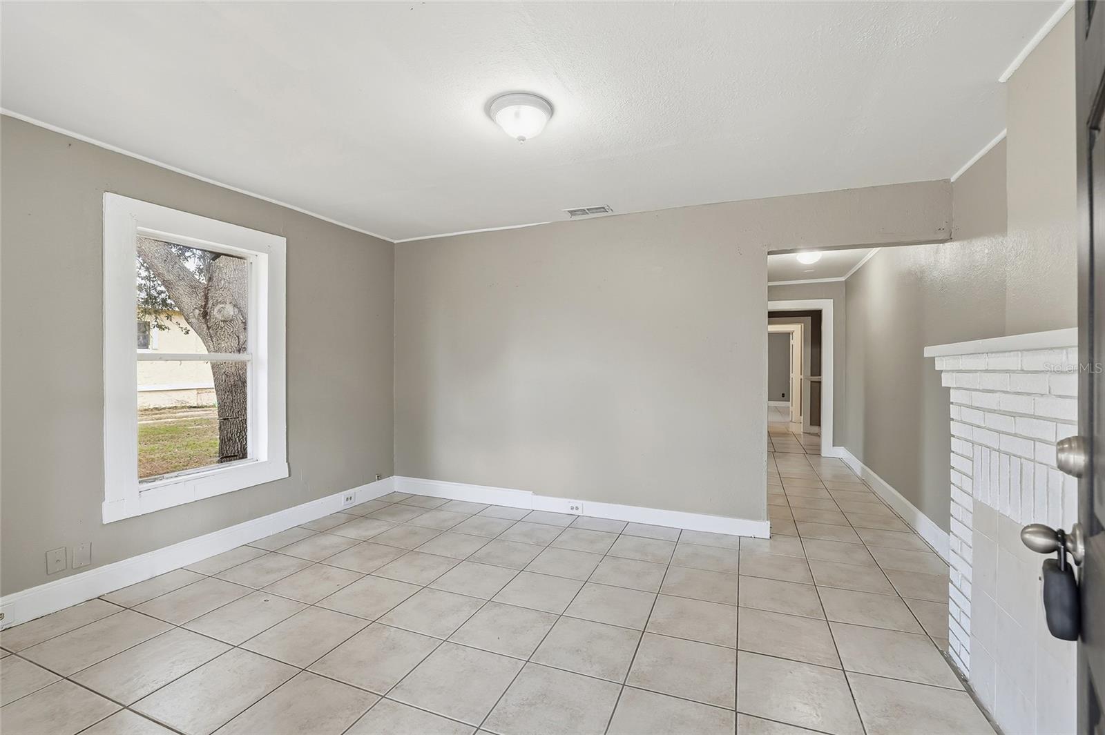 Image 6 of 28 For 709 Virginia Avenue