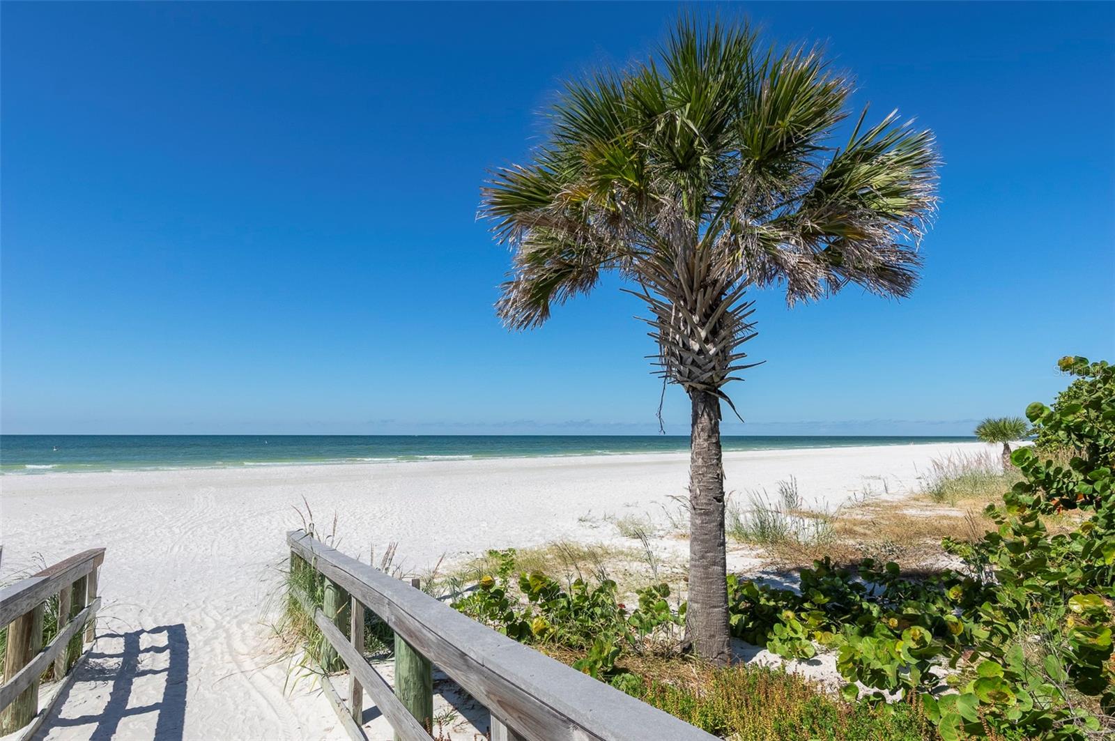 Image 62 of 62 For 19701 Gulf Boulevard 127