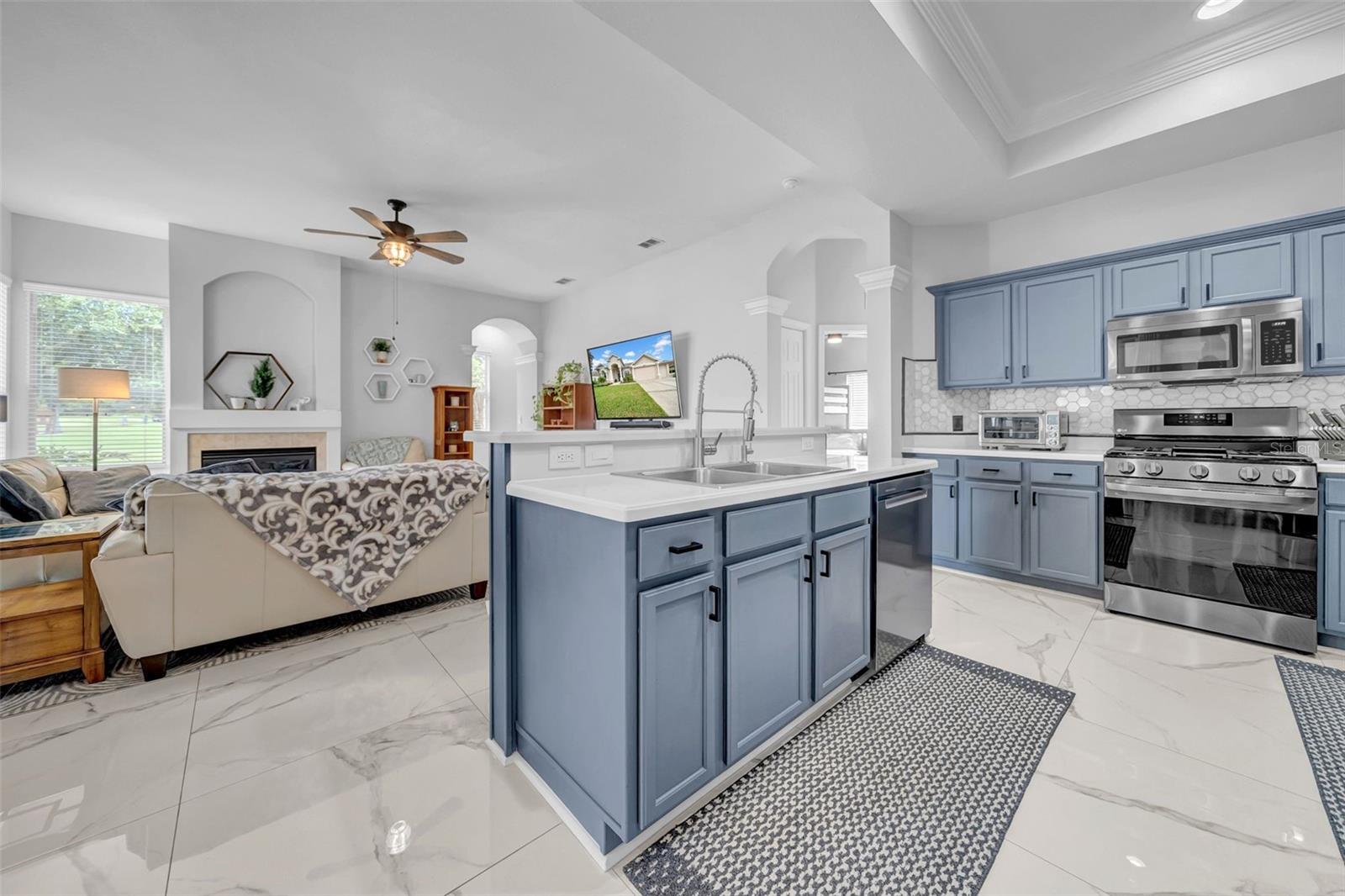 Image 16 of 77 For 4455 Gevalia Drive 1