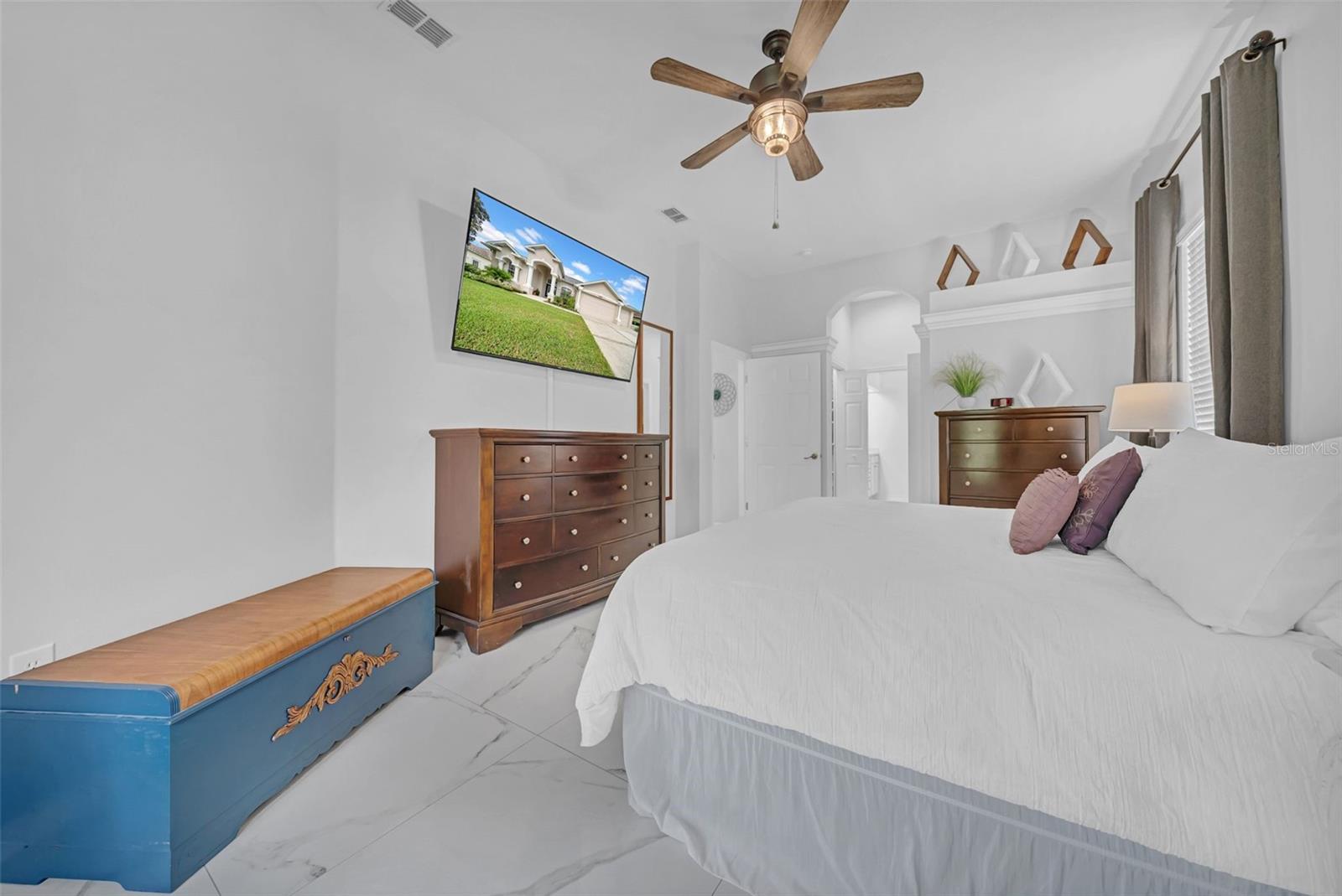 Image 43 of 77 For 4455 Gevalia Drive 1