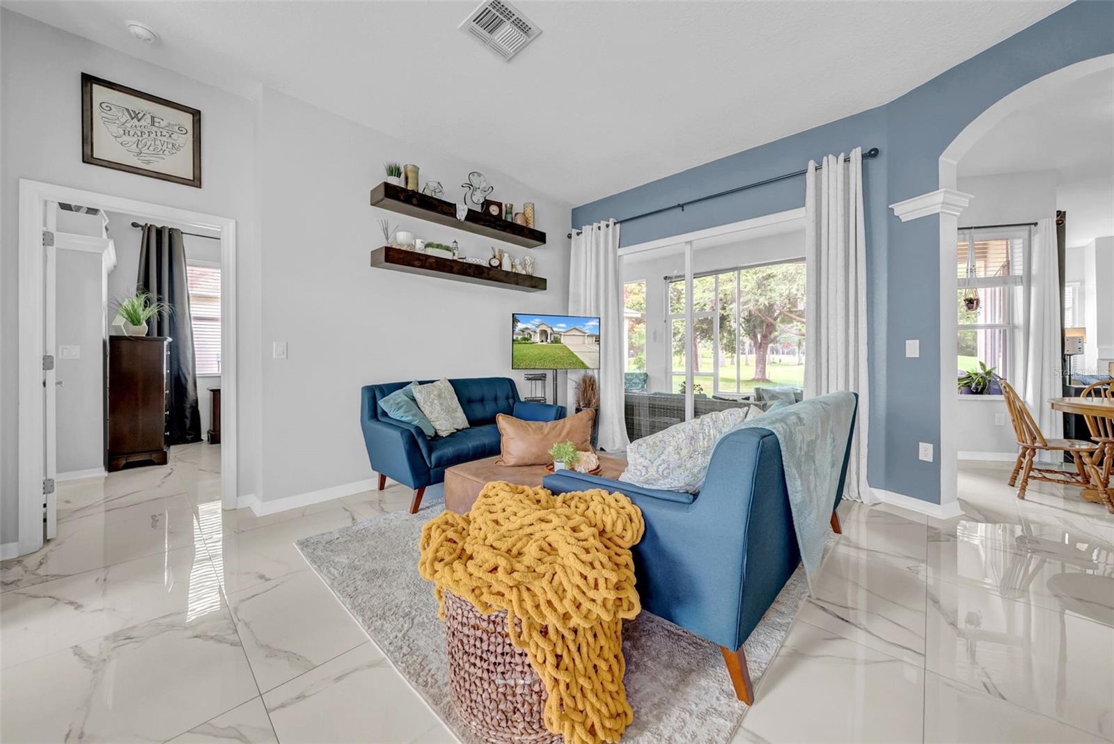 Image 9 of 77 For 4455 Gevalia Drive 1