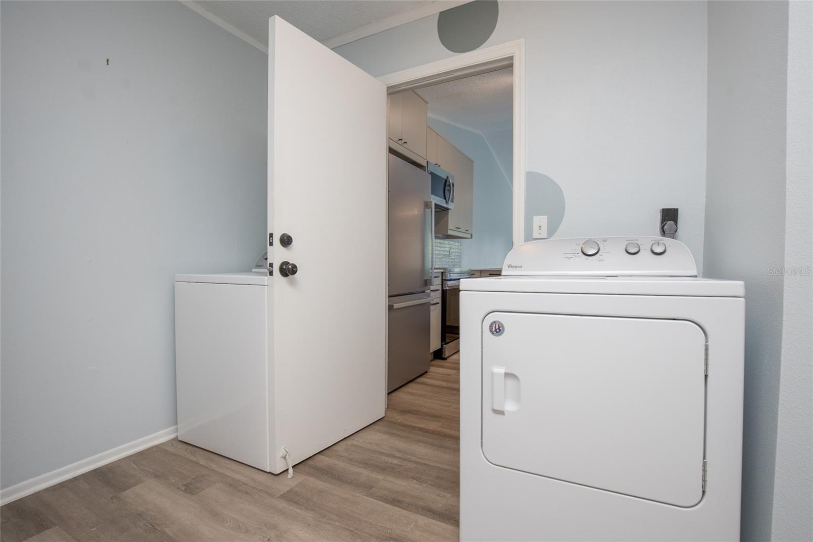 Image 21 of 28 For 3196 Cloverplace Drive