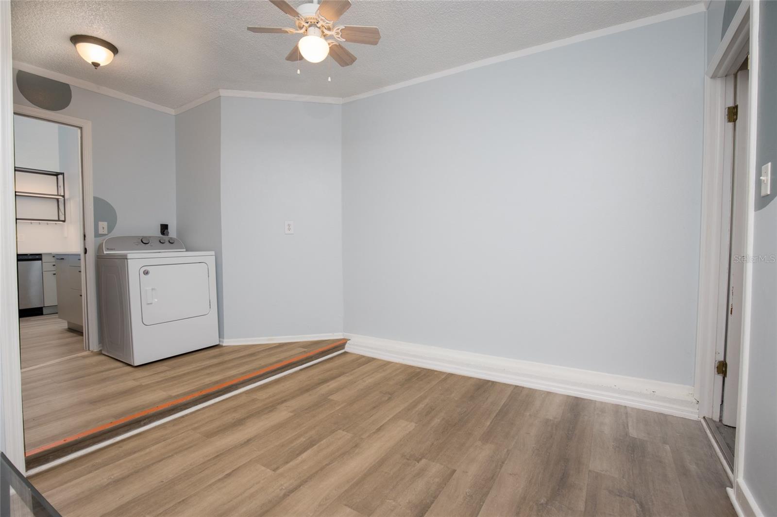 Image 22 of 28 For 3196 Cloverplace Drive