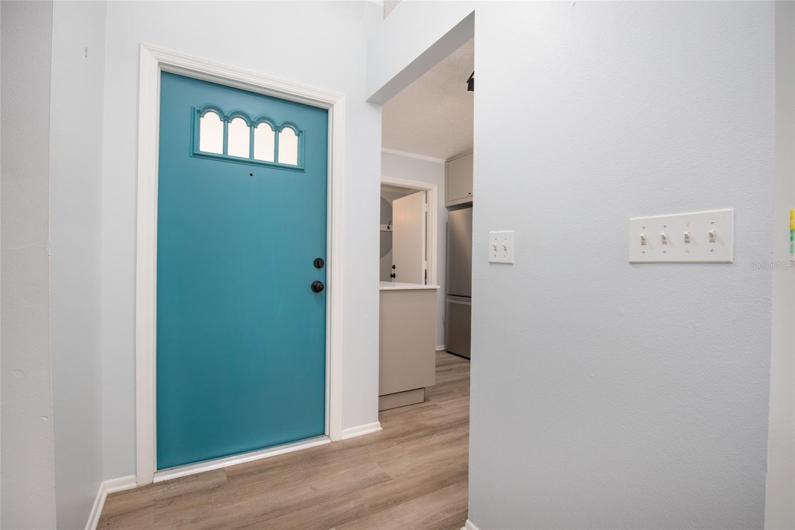 Image 7 of 28 For 3196 Cloverplace Drive