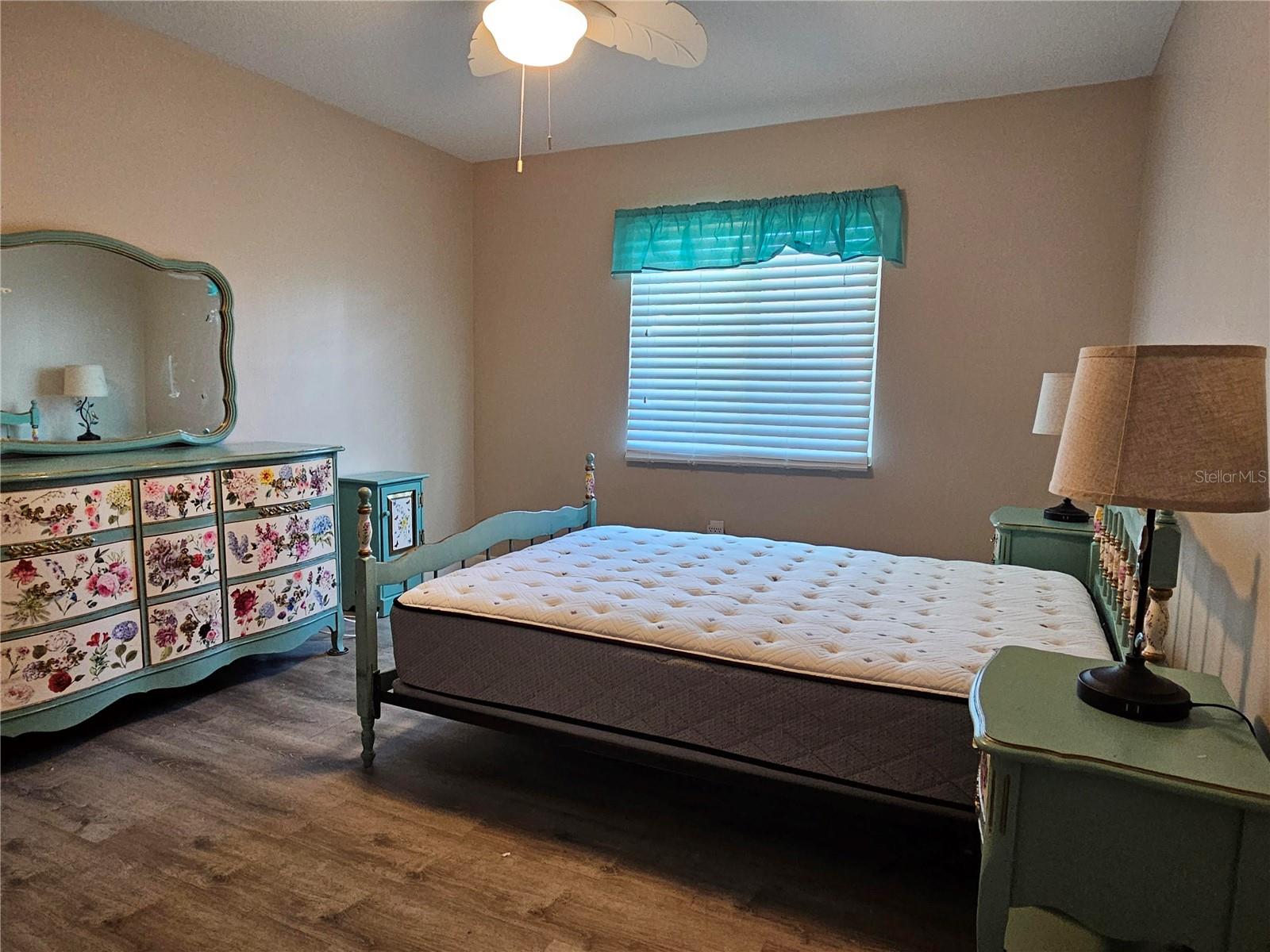 Image 34 of 72 For 901 Hendon Court 0