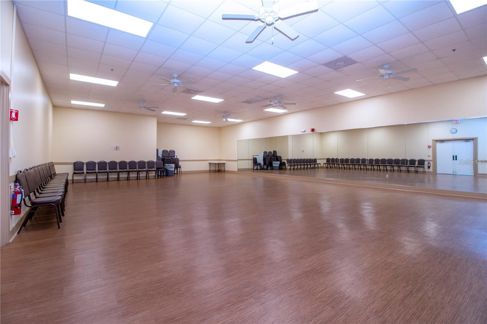 Image 58 of 72 For 901 Hendon Court 0