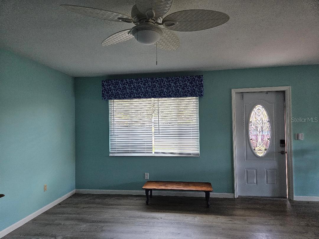 Image 9 of 72 For 901 Hendon Court 0