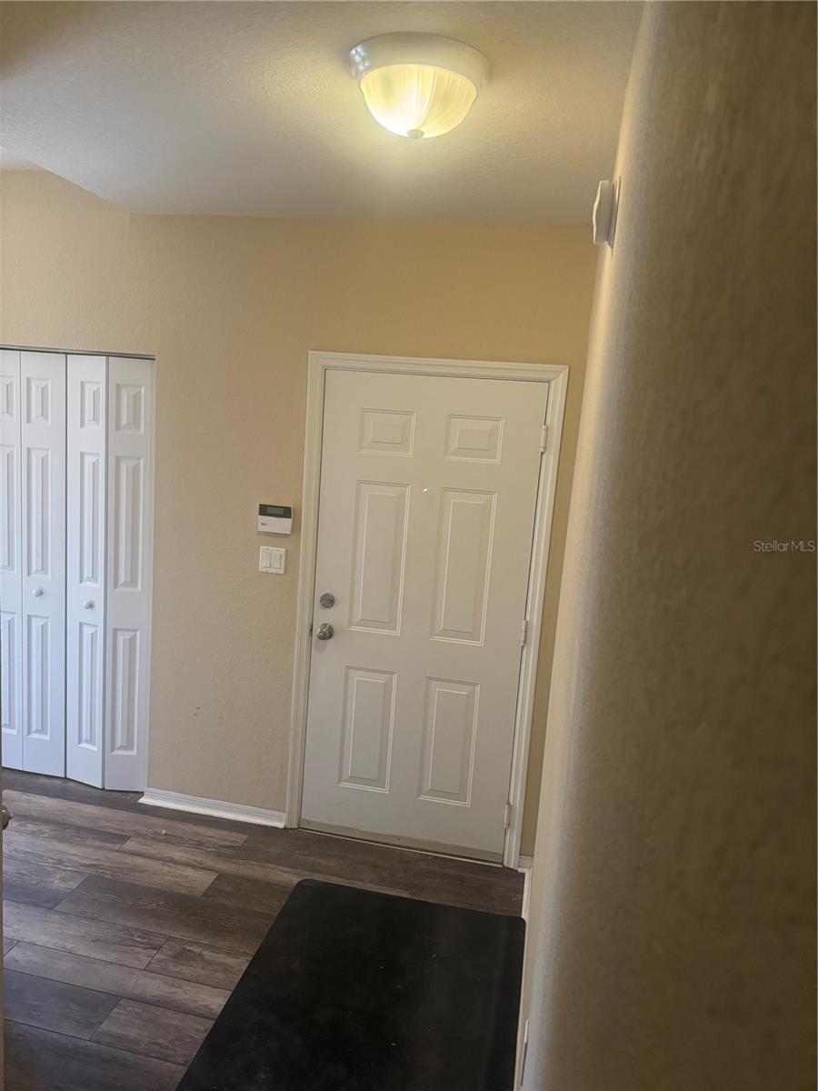 Image 23 of 42 For 118 Obrien Street 118