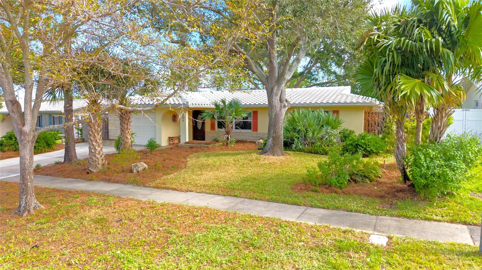 Image 13 of 60 For 563 Gershwin Drive