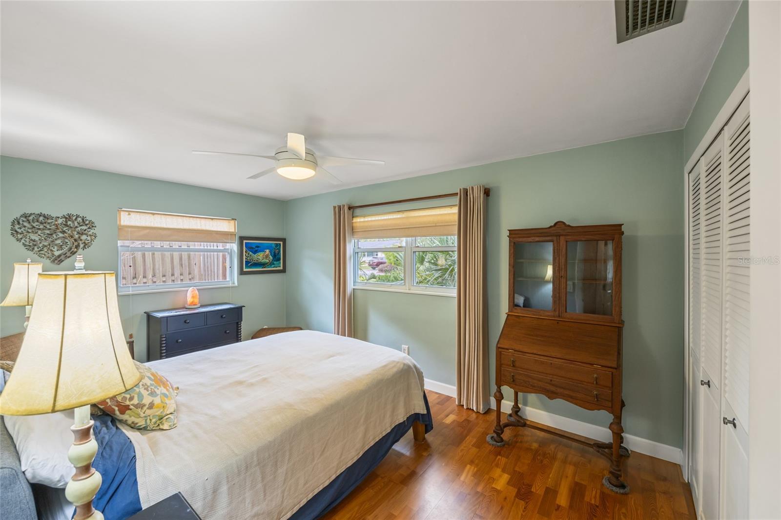 Image 36 of 60 For 563 Gershwin Drive