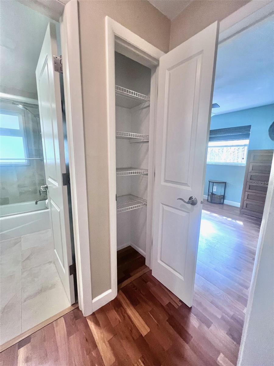 Image 41 of 60 For 563 Gershwin Drive