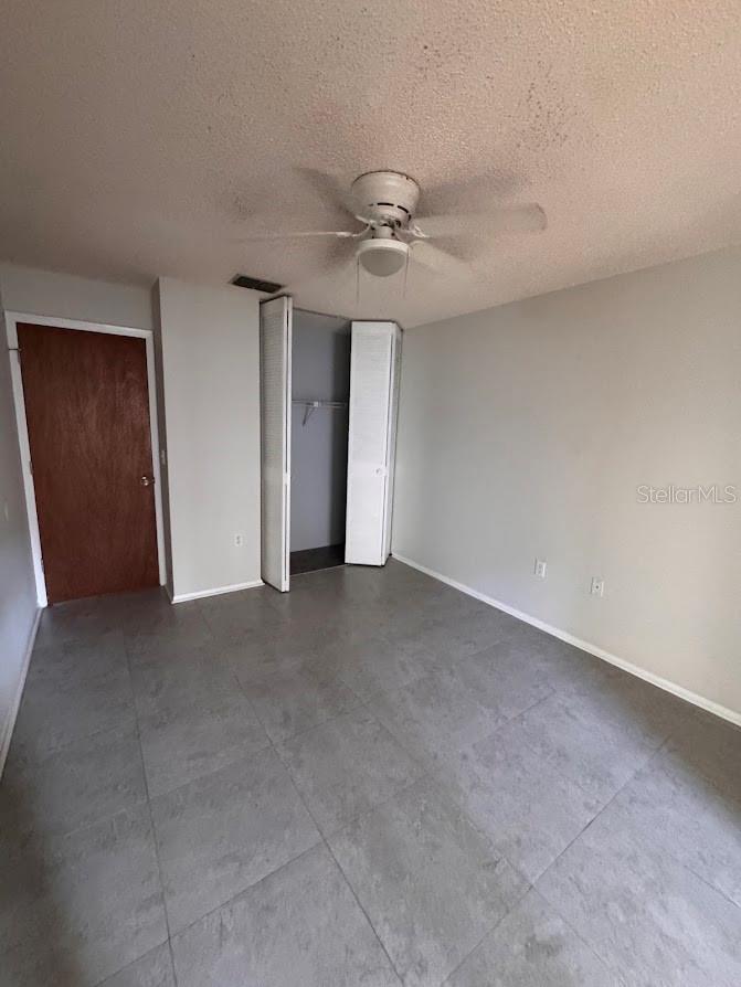 Image 16 of 22 For 670 Green Valley Road F9